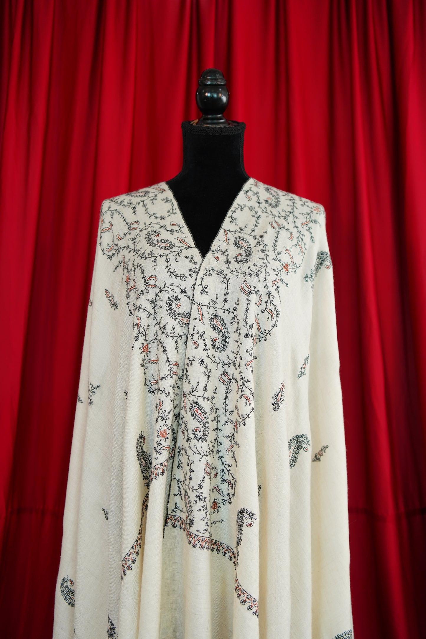 whisper white butis embroidery GI pashmina shawl 9252