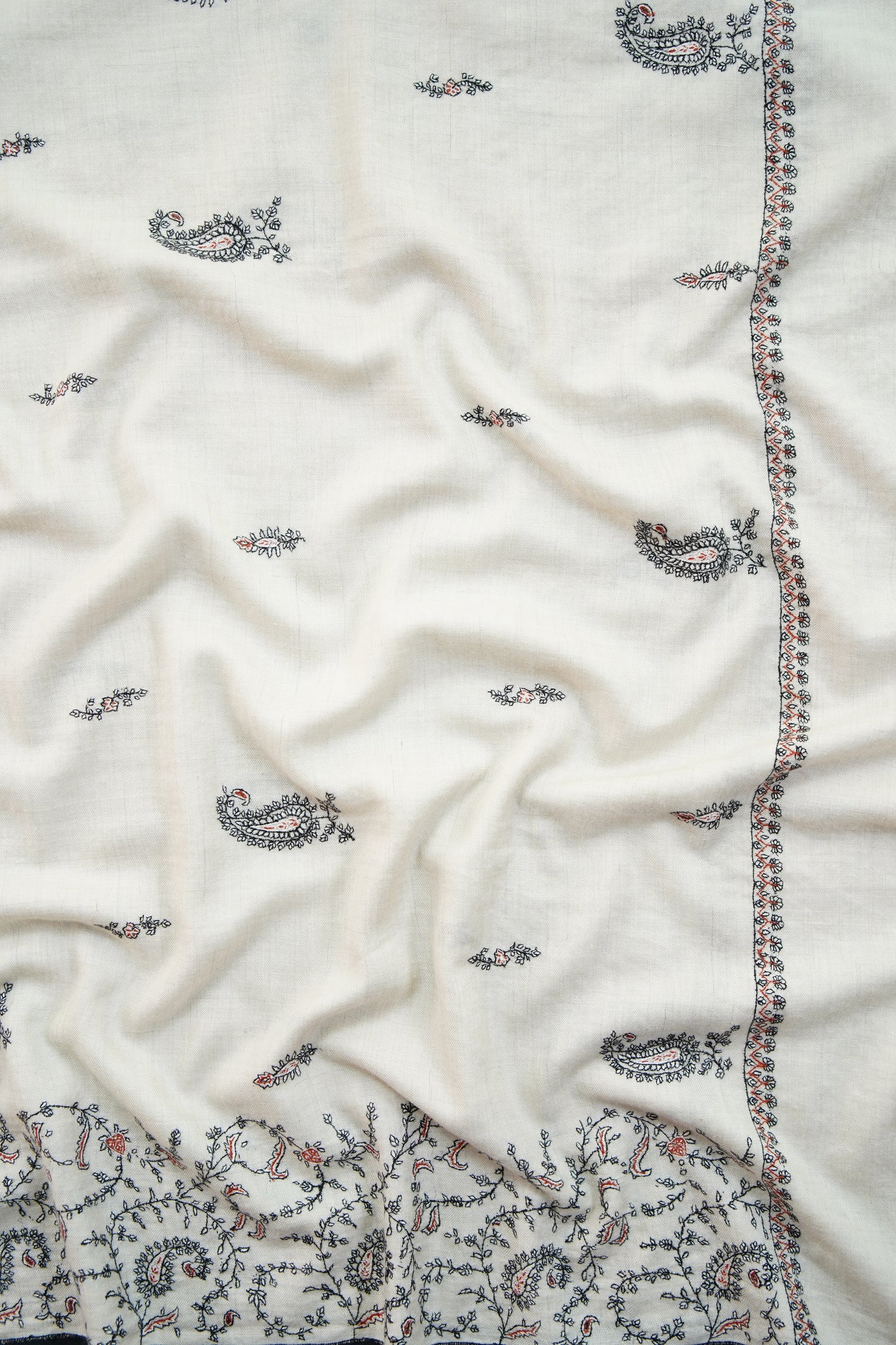 whisper white butis embroidery GI pashmina shawl 9252