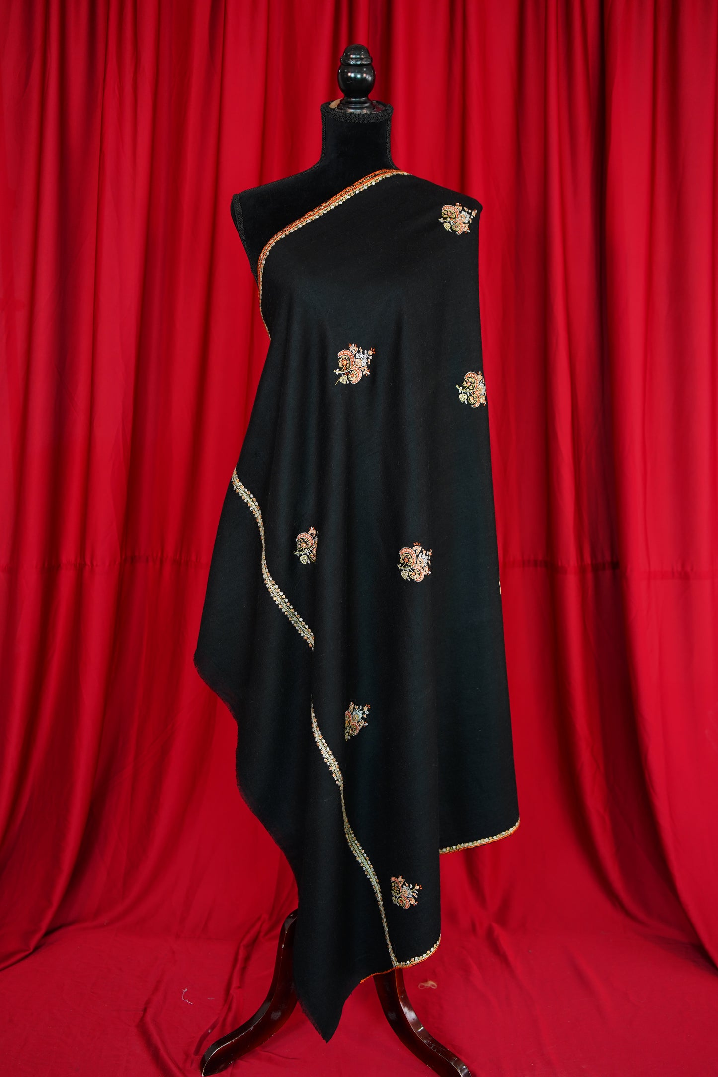 jet black butis GI embroidery pashmina shawl 9358