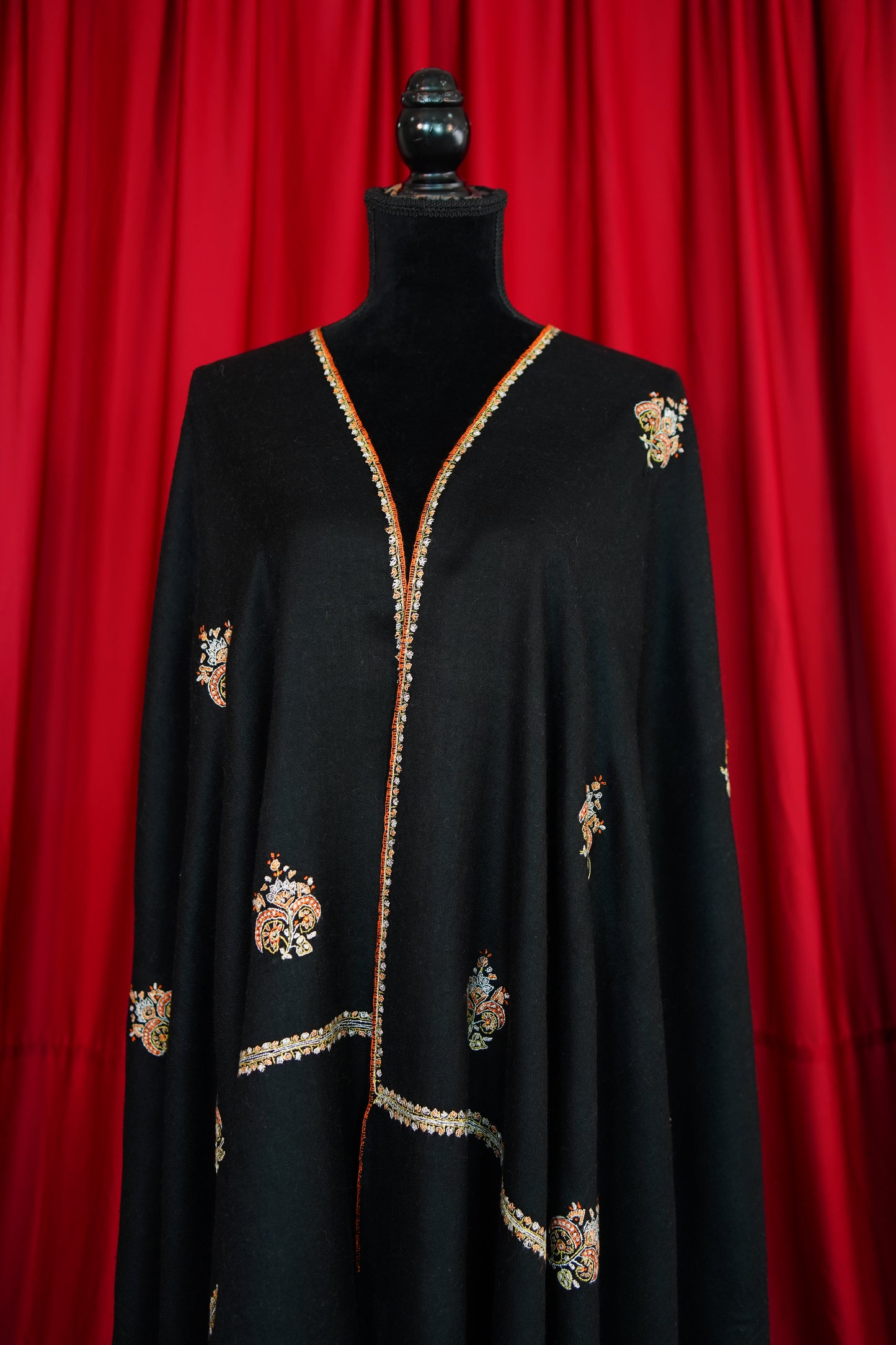 jet black butis GI embroidery pashmina shawl 9358