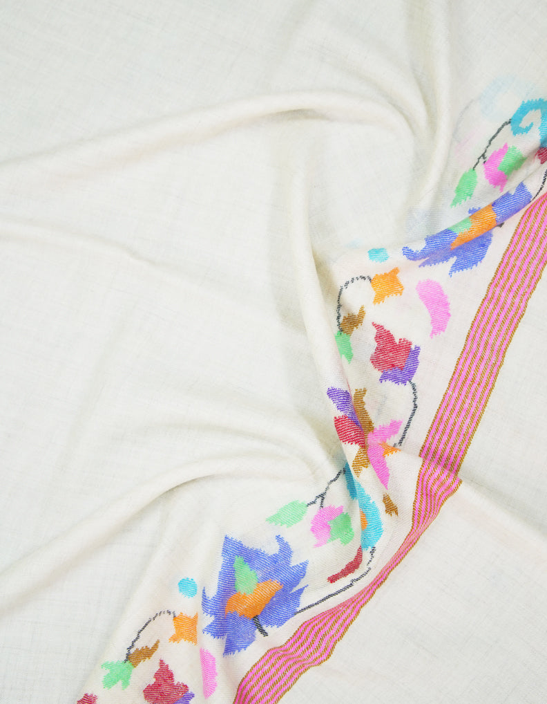 white kani stole 9431