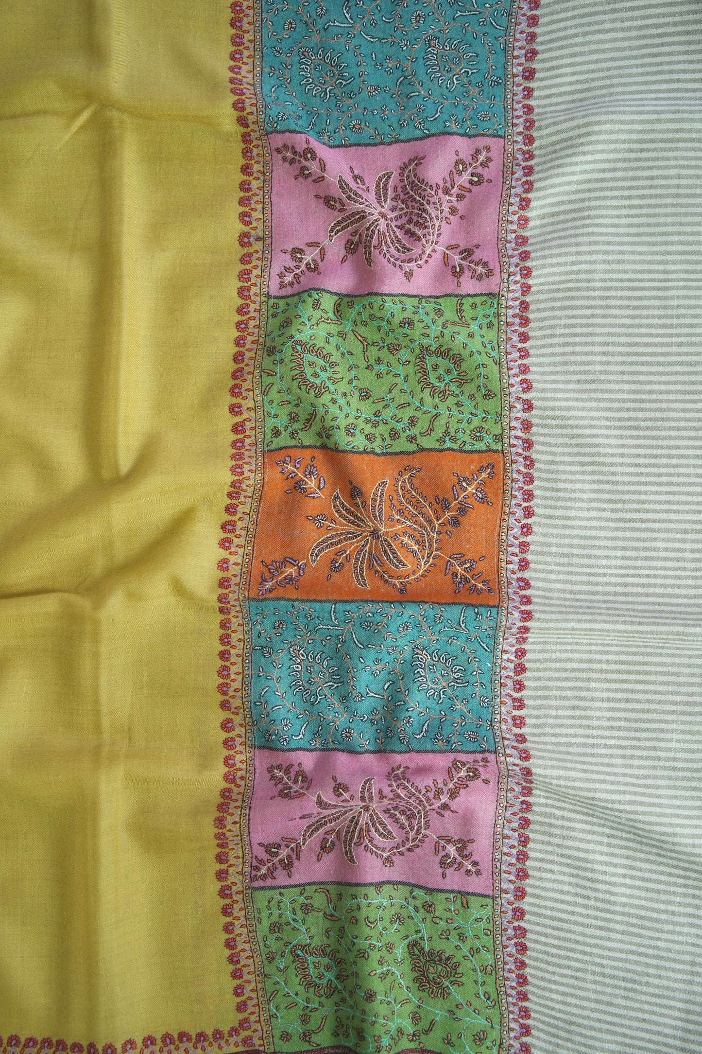 tuscany GI embroidery pashmina shawl 9476