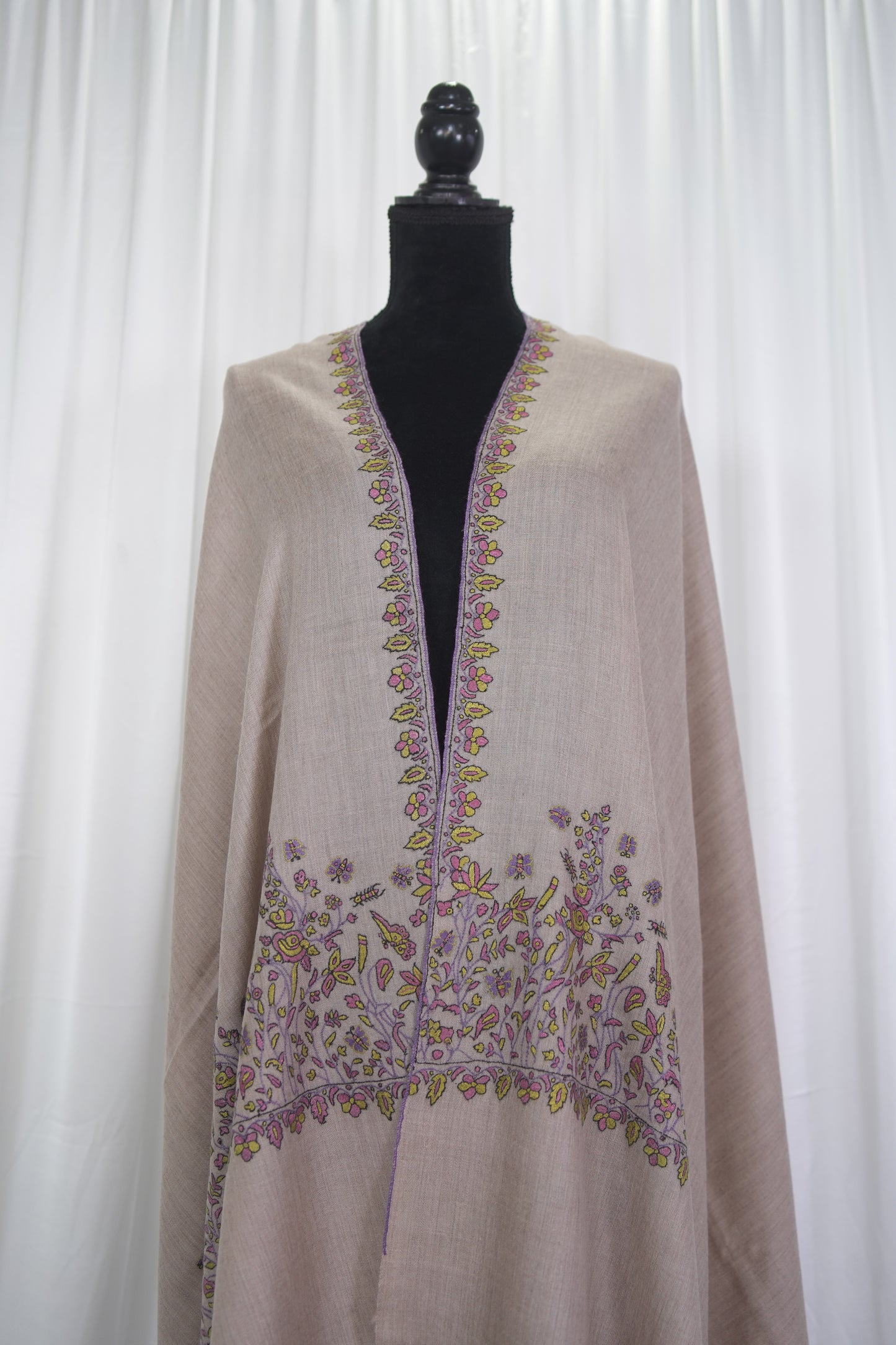 natural GI embroidery pashmina shawl 9477
