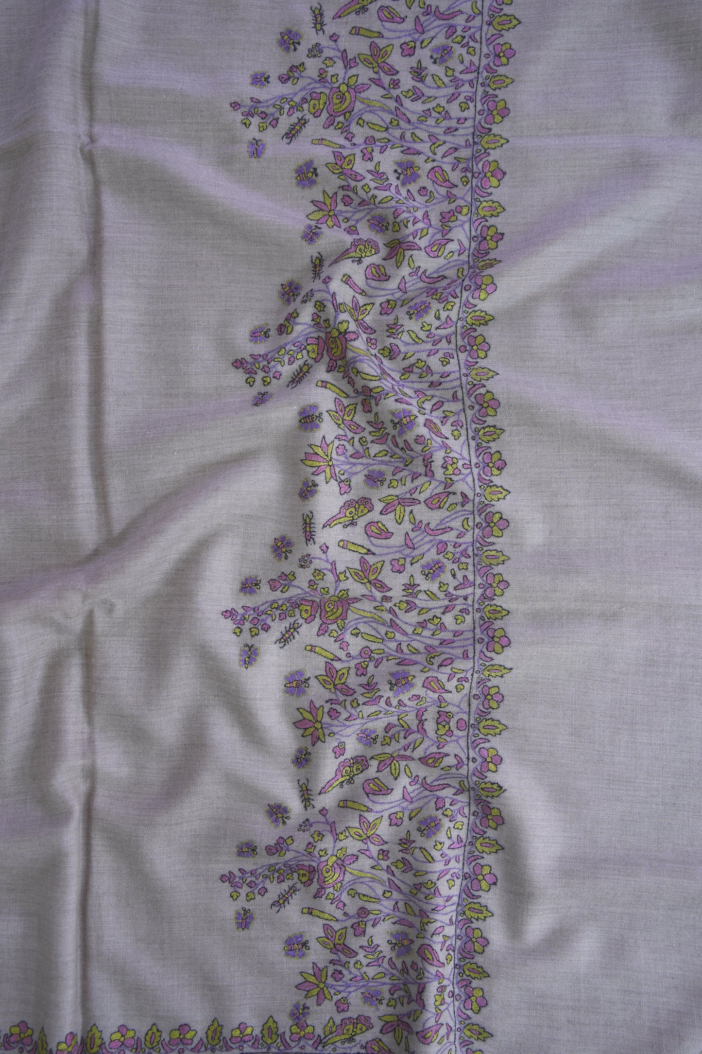 natural GI embroidery pashmina shawl 9477