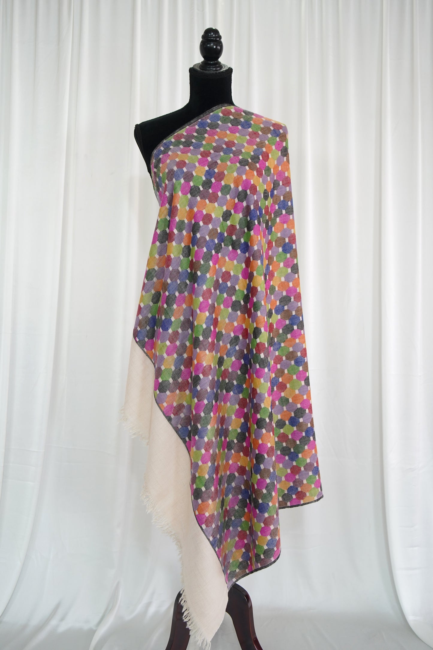 White GI kani jamma pashmina shawl 9494