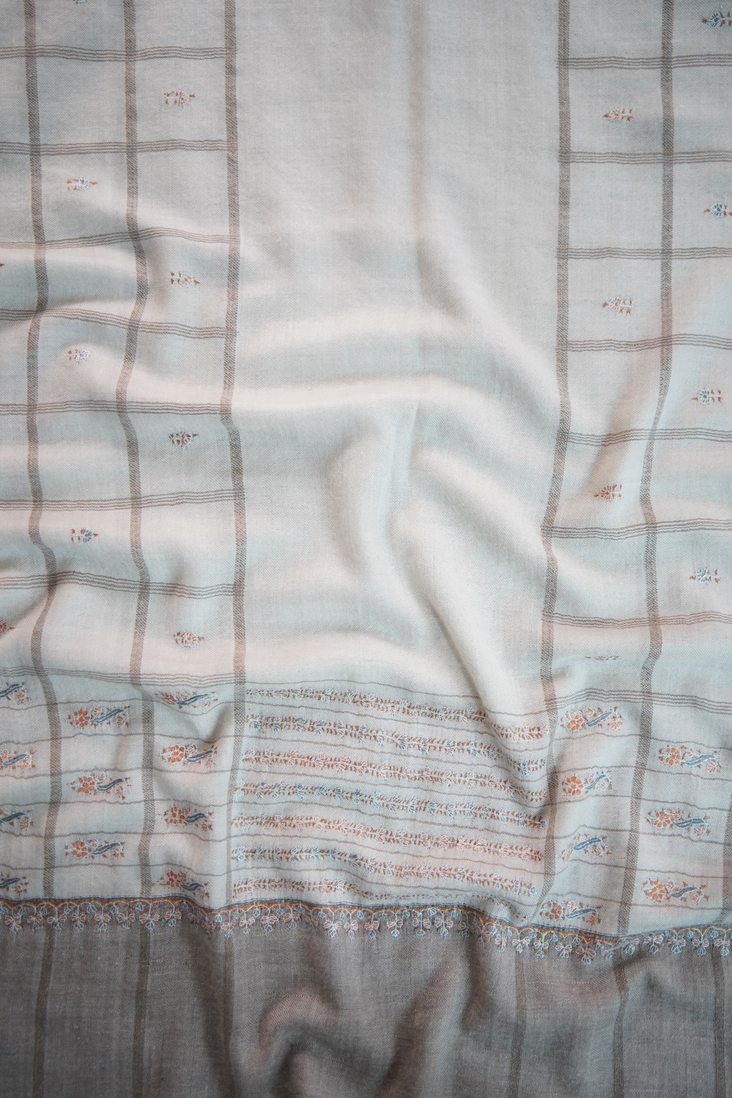 off white GI embroidery pashmina stole 9504