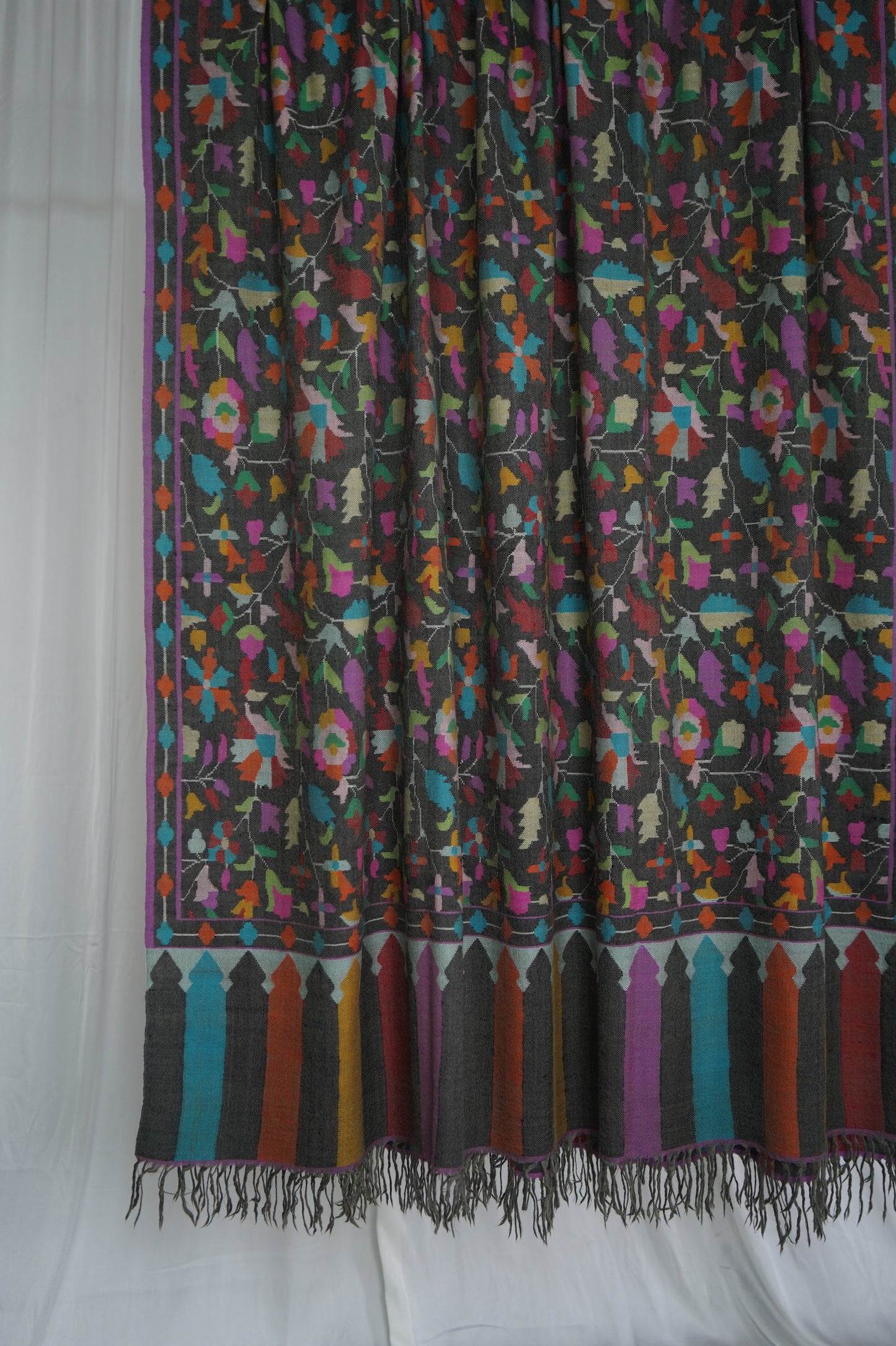 Charcoal black XL kani jamma shawl 9507