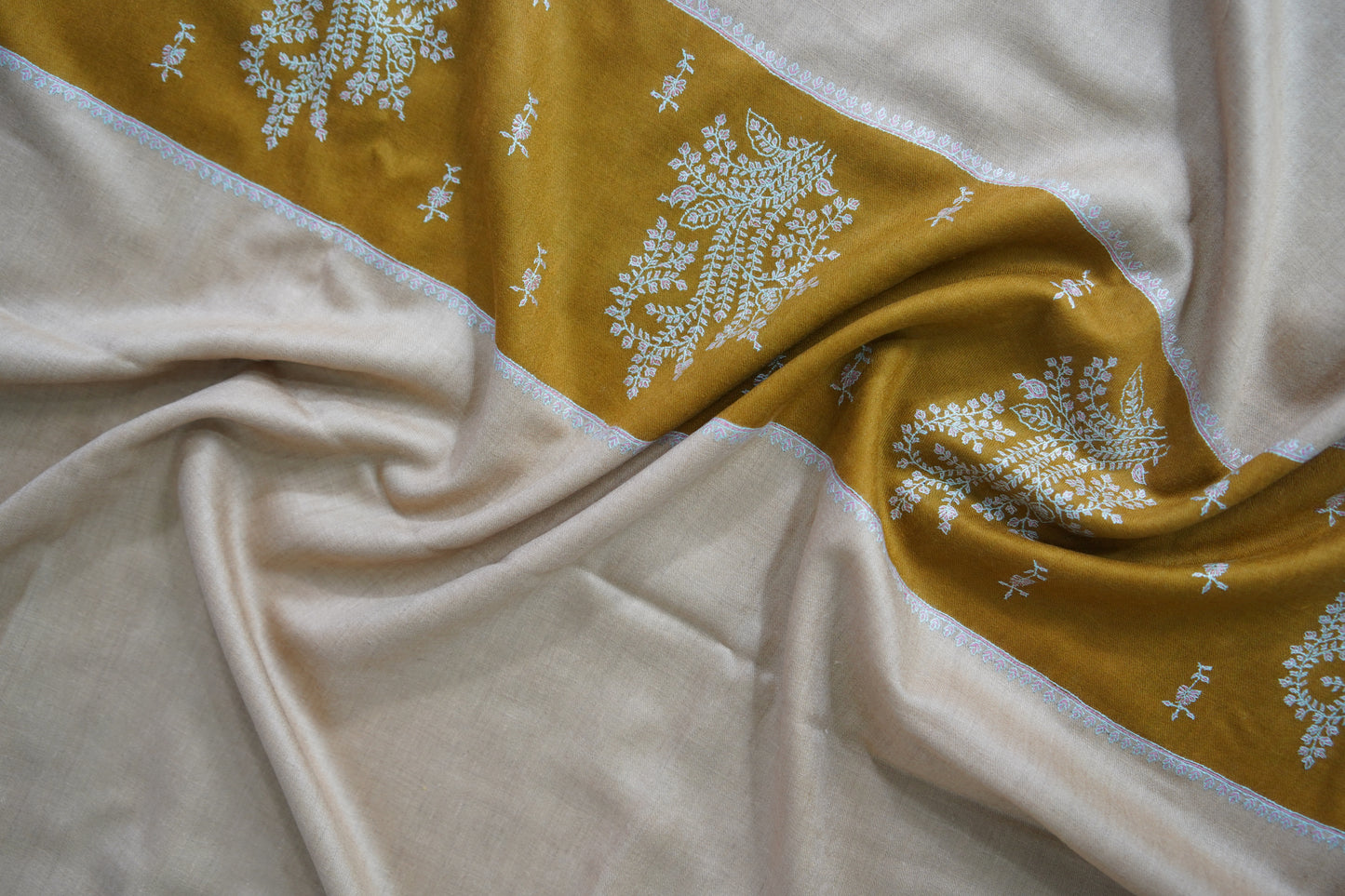 Pine embroidery pashmina shawl 9516