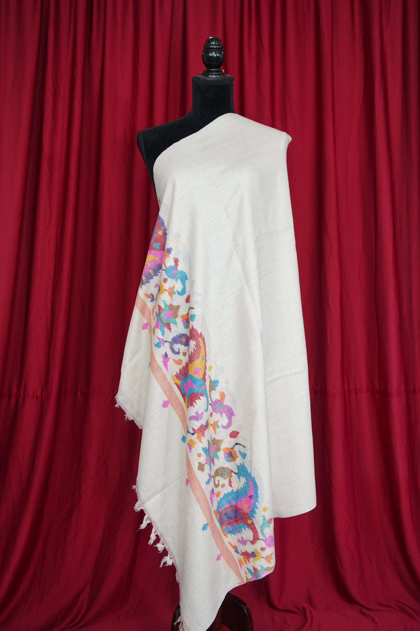 pure white kani palla shawl 9517