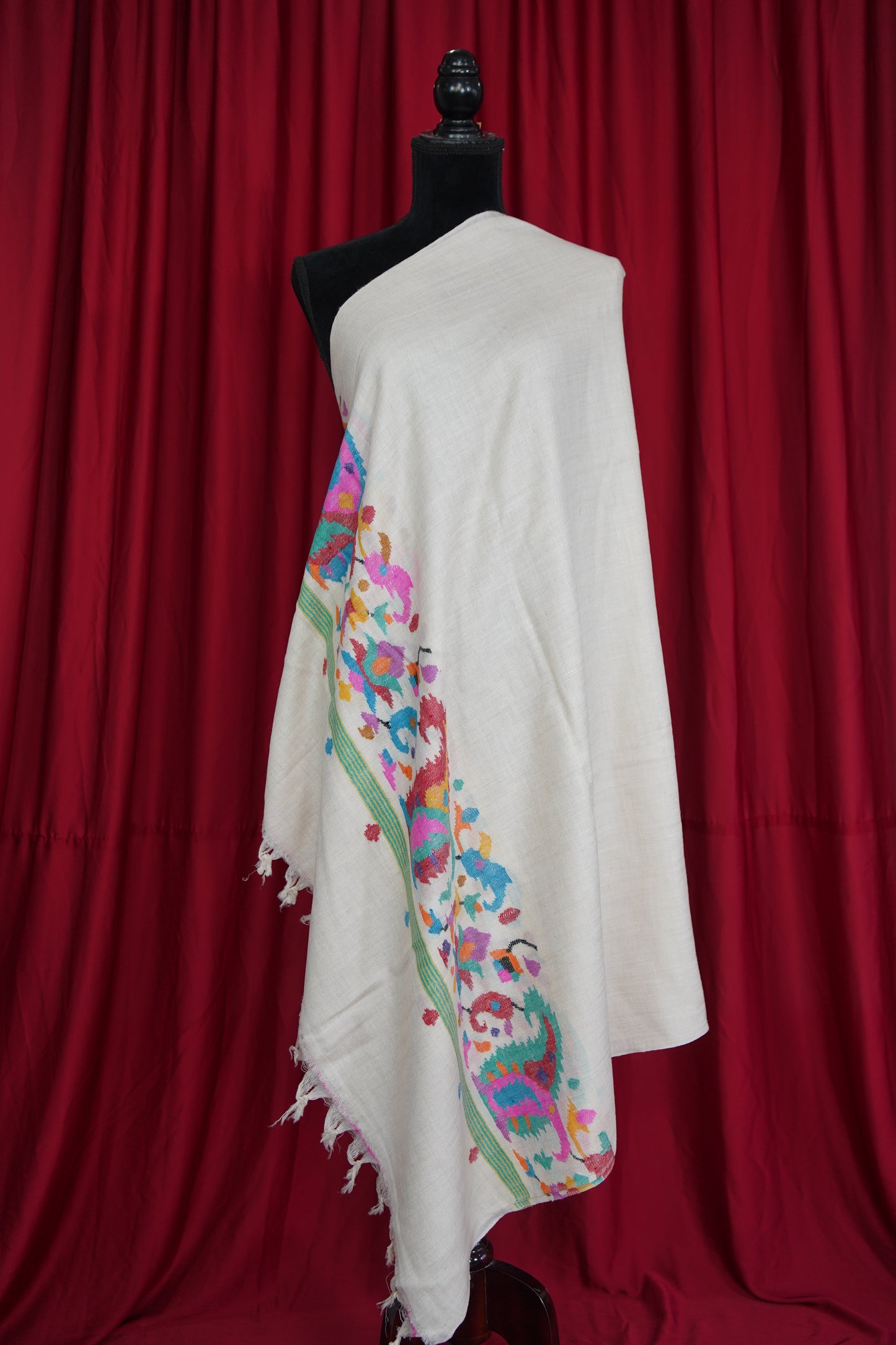 White kani palla shawl 9518