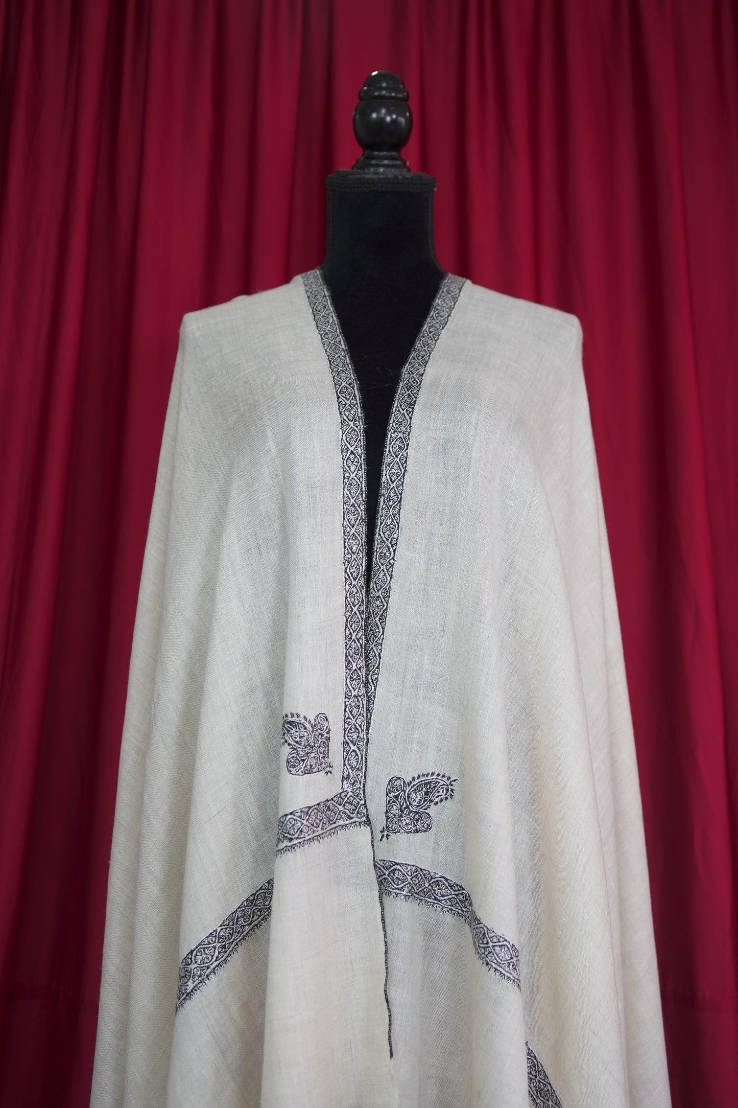 pearl white GI embroidery pashmina shawl 9524