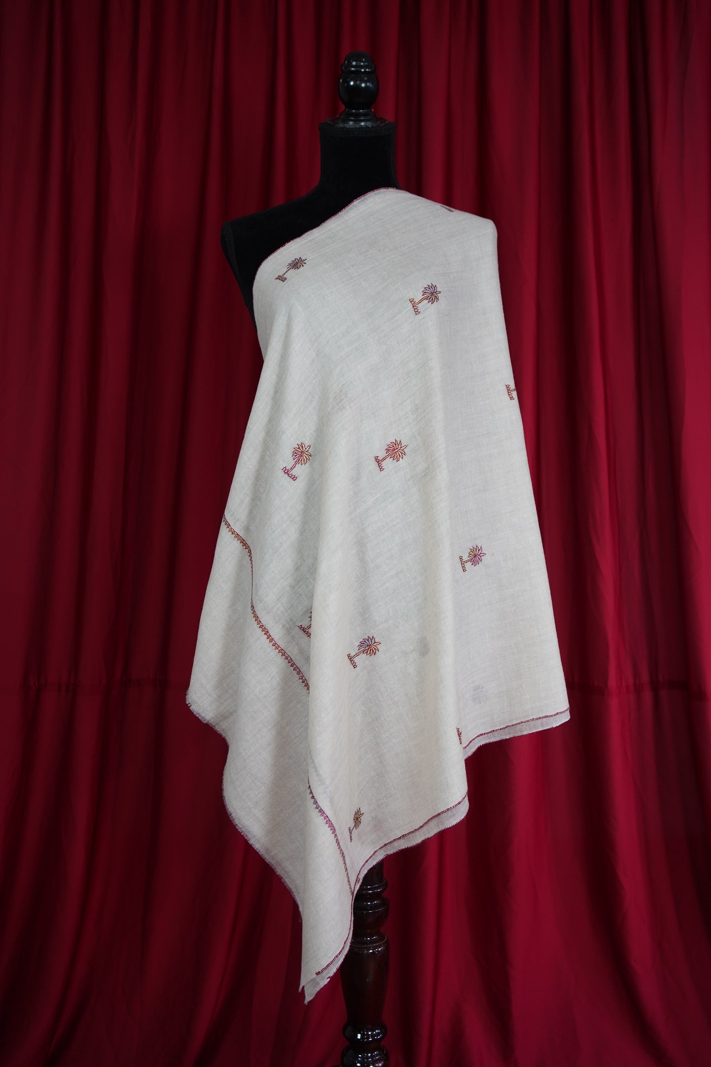 off-white butis embroidery pashmina stole 9529