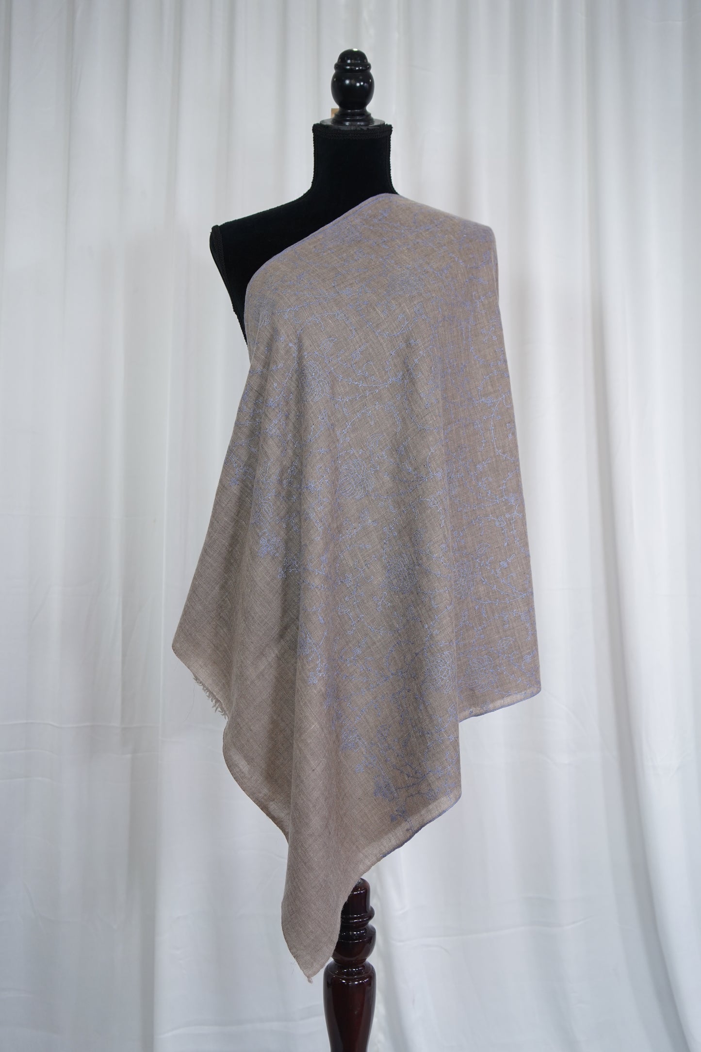 Natural GI jaali embroidery pashmina stole 9545