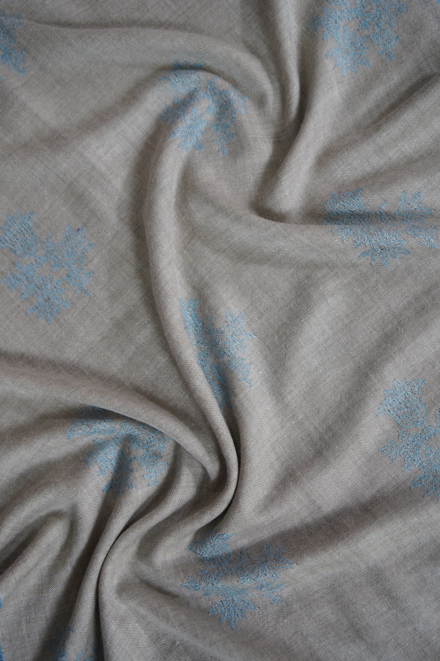 light natural butis GI embroidery pashmina stole 9548