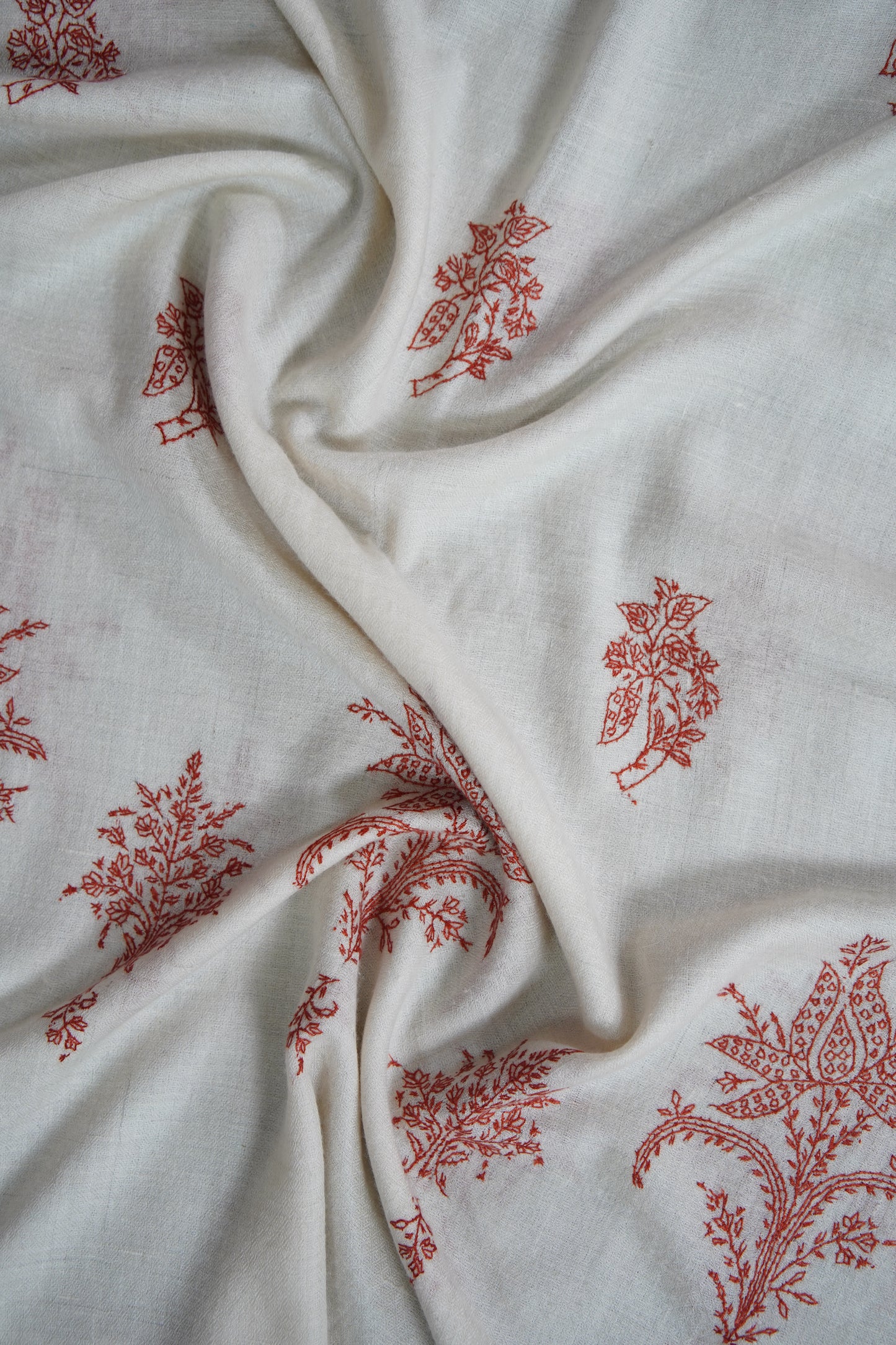 snow white butis GI embroidery pashmina stole 9550