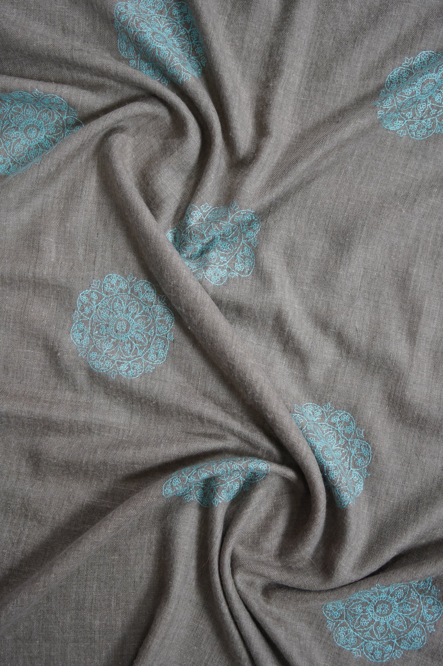 natural butis GI embroidery pashmina stole 9556