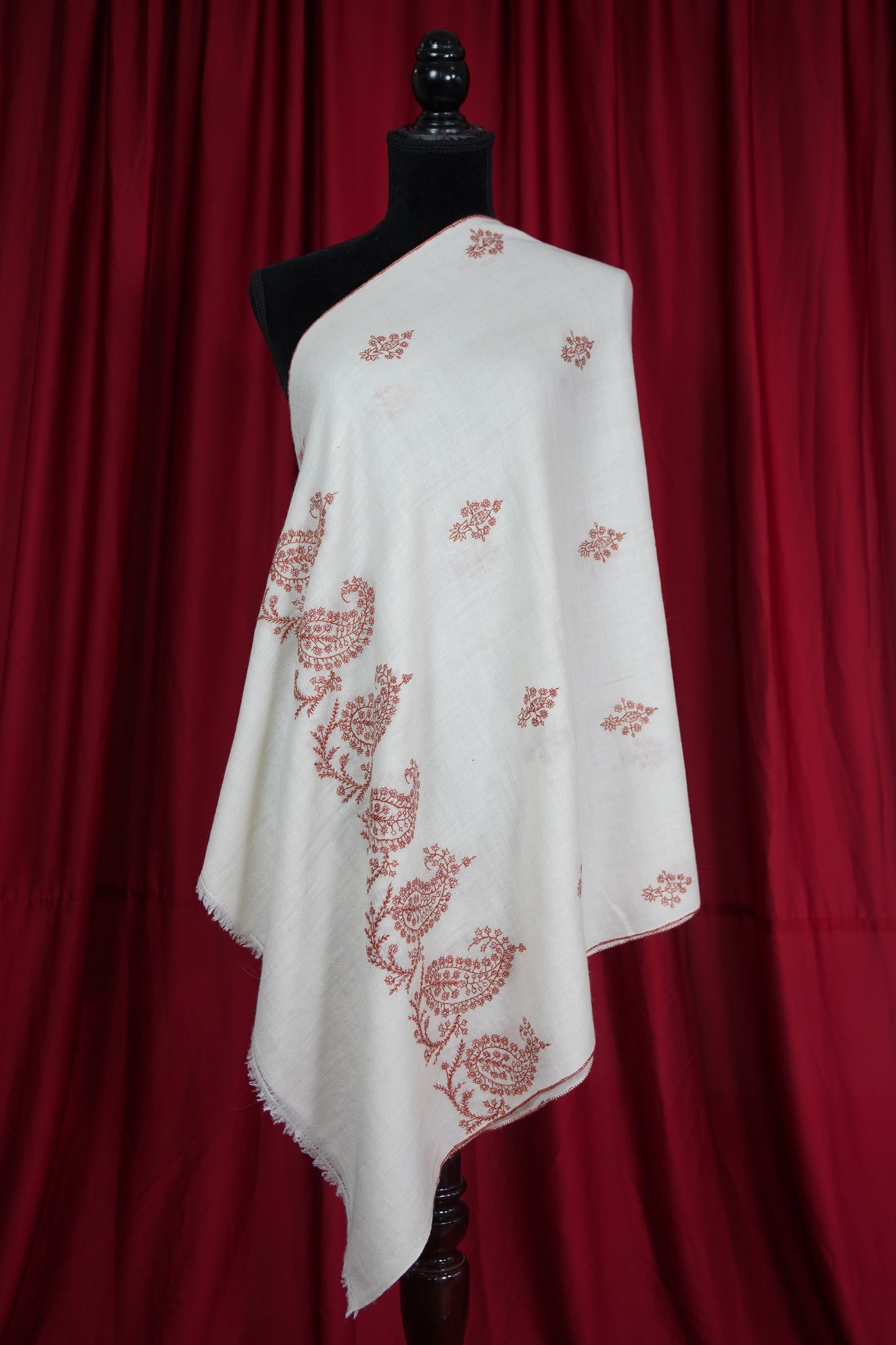 pure white butis GI embroidery pashmina stole 9560