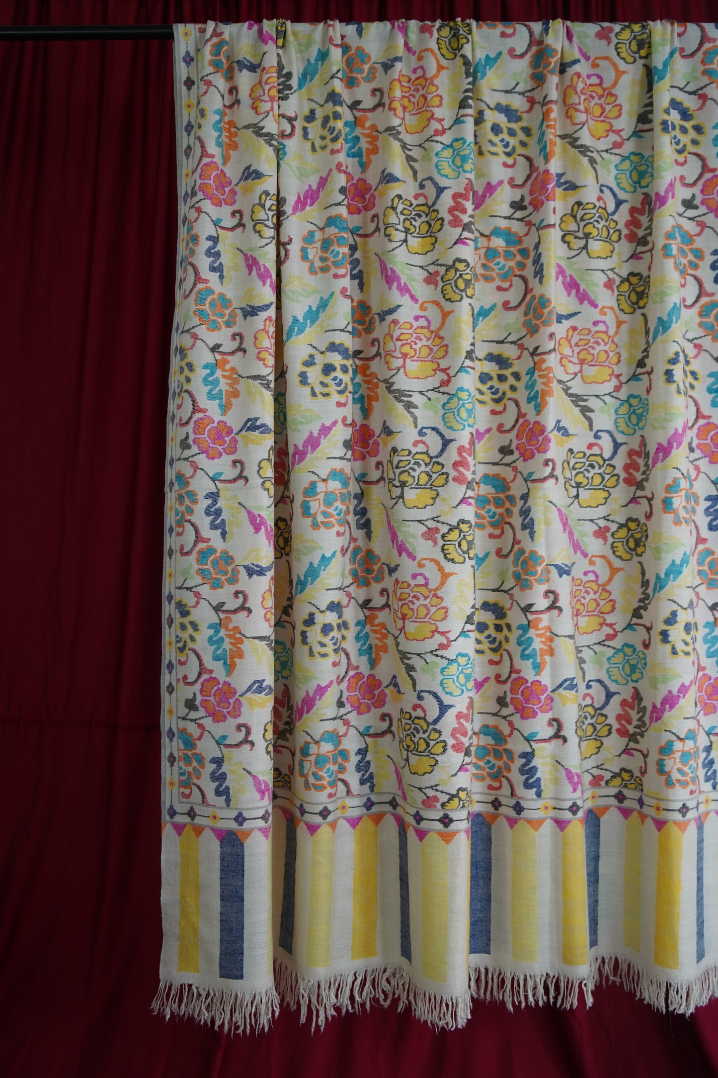 white XL GI kani jamma pashmina shawl 9562