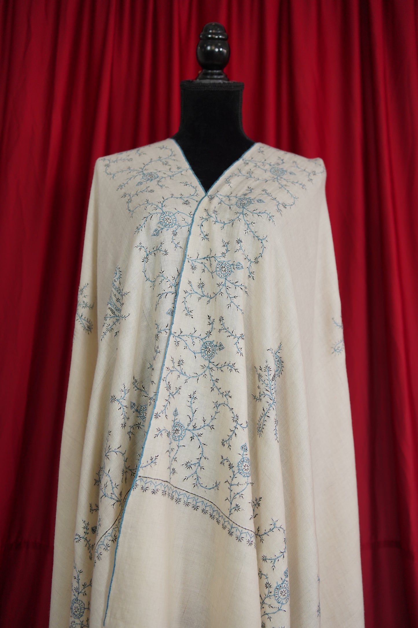 pure white butis GI embroidery pashmina shawl 9565