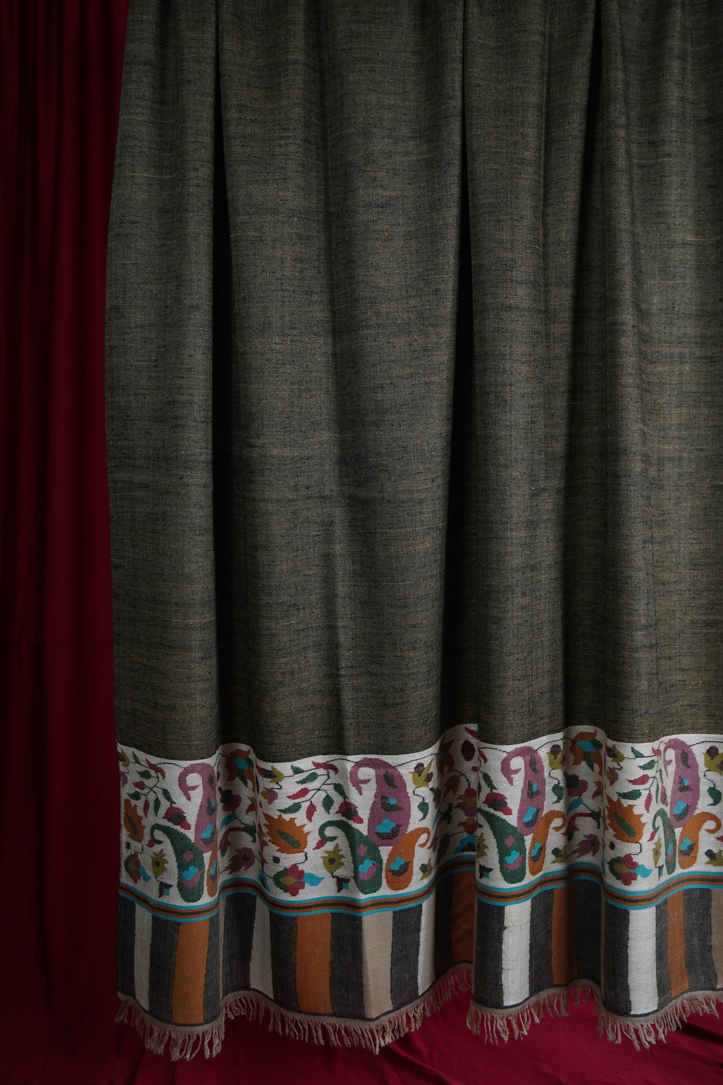 charcoal grey and mustard reversible XL GI kani palla shawl 9566