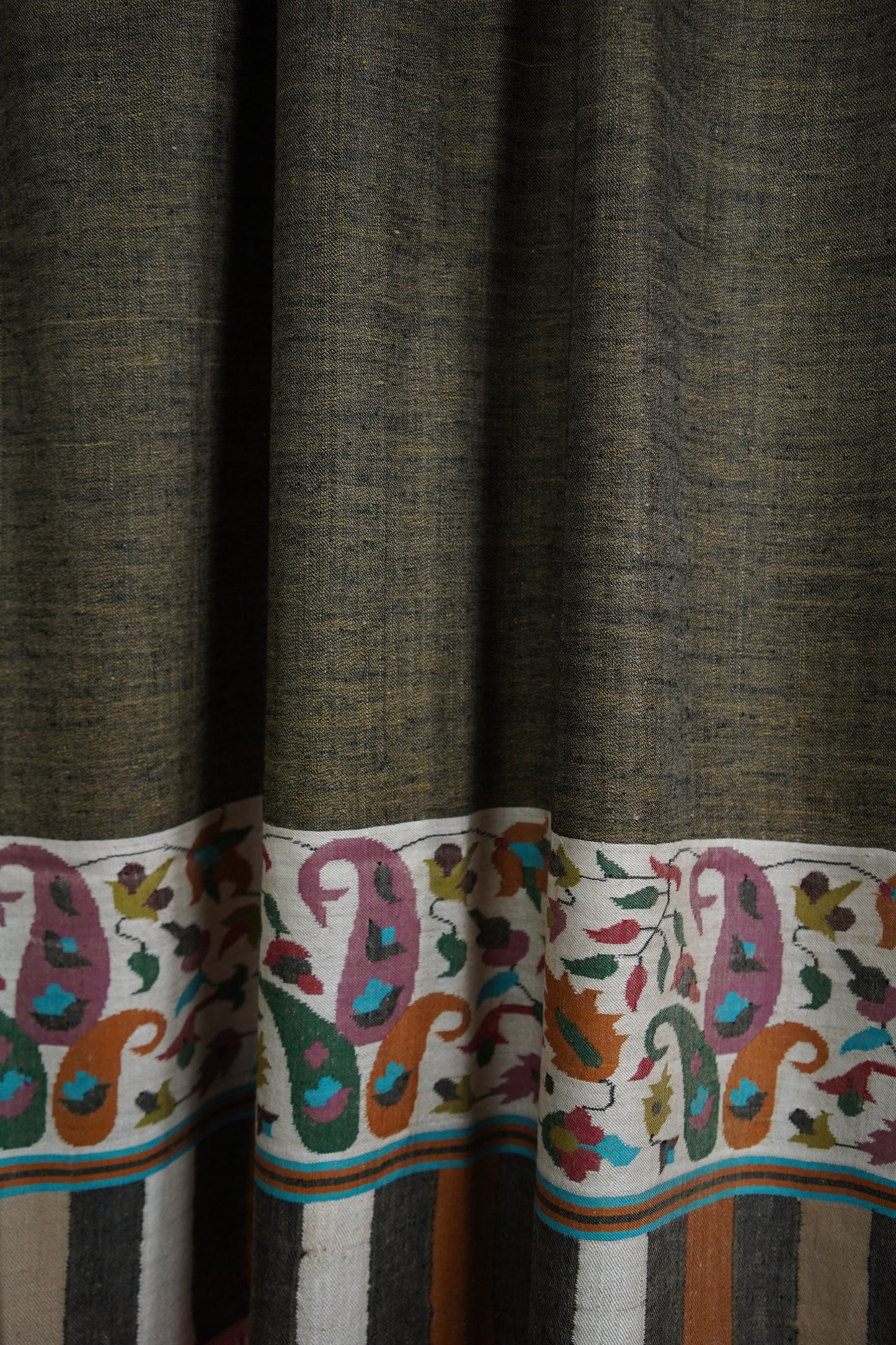 charcoal grey and mustard reversible XL GI kani palla shawl 9566