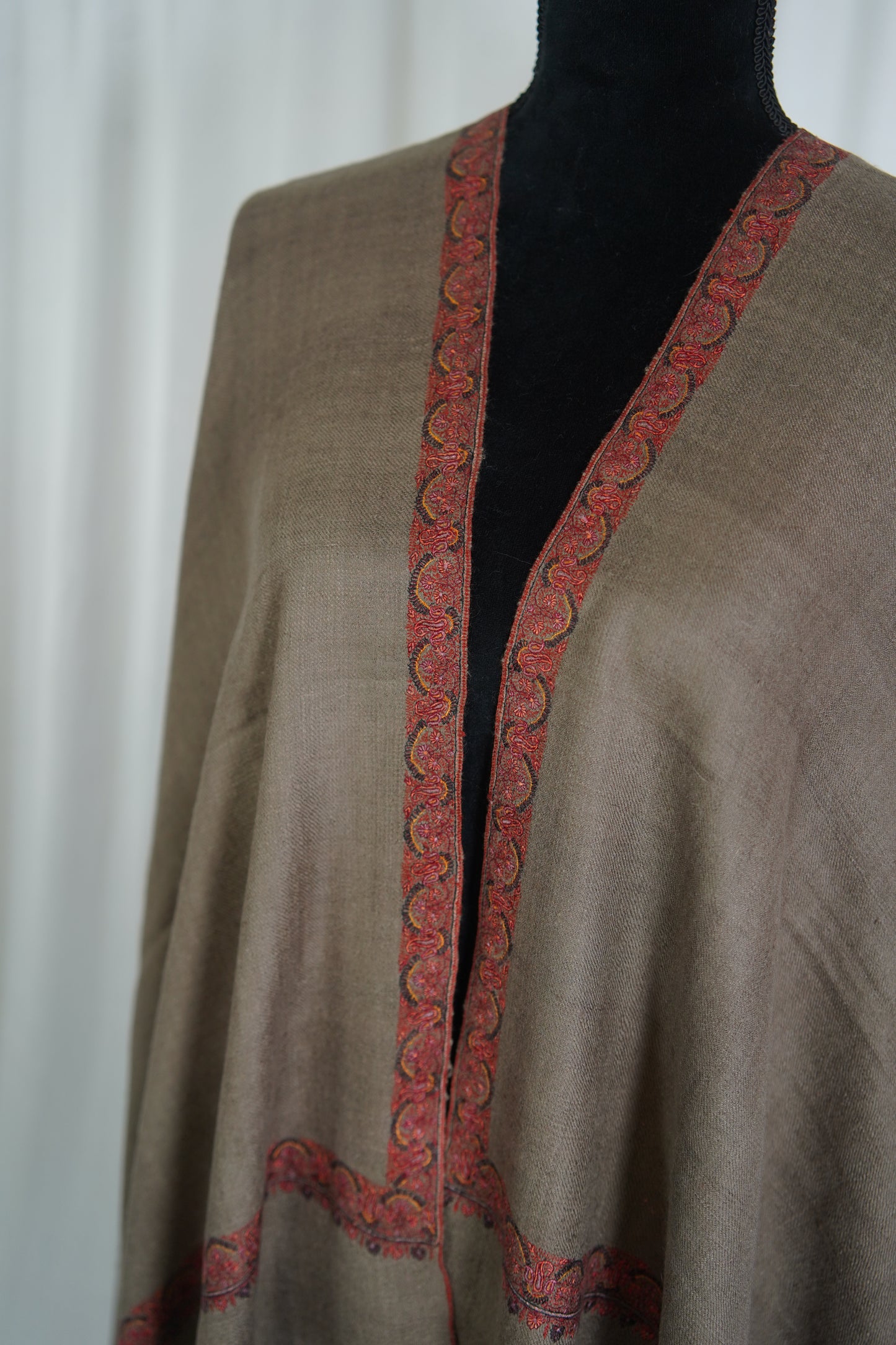Dark natural GI hand spun embroidery pashmina shawl 9573
