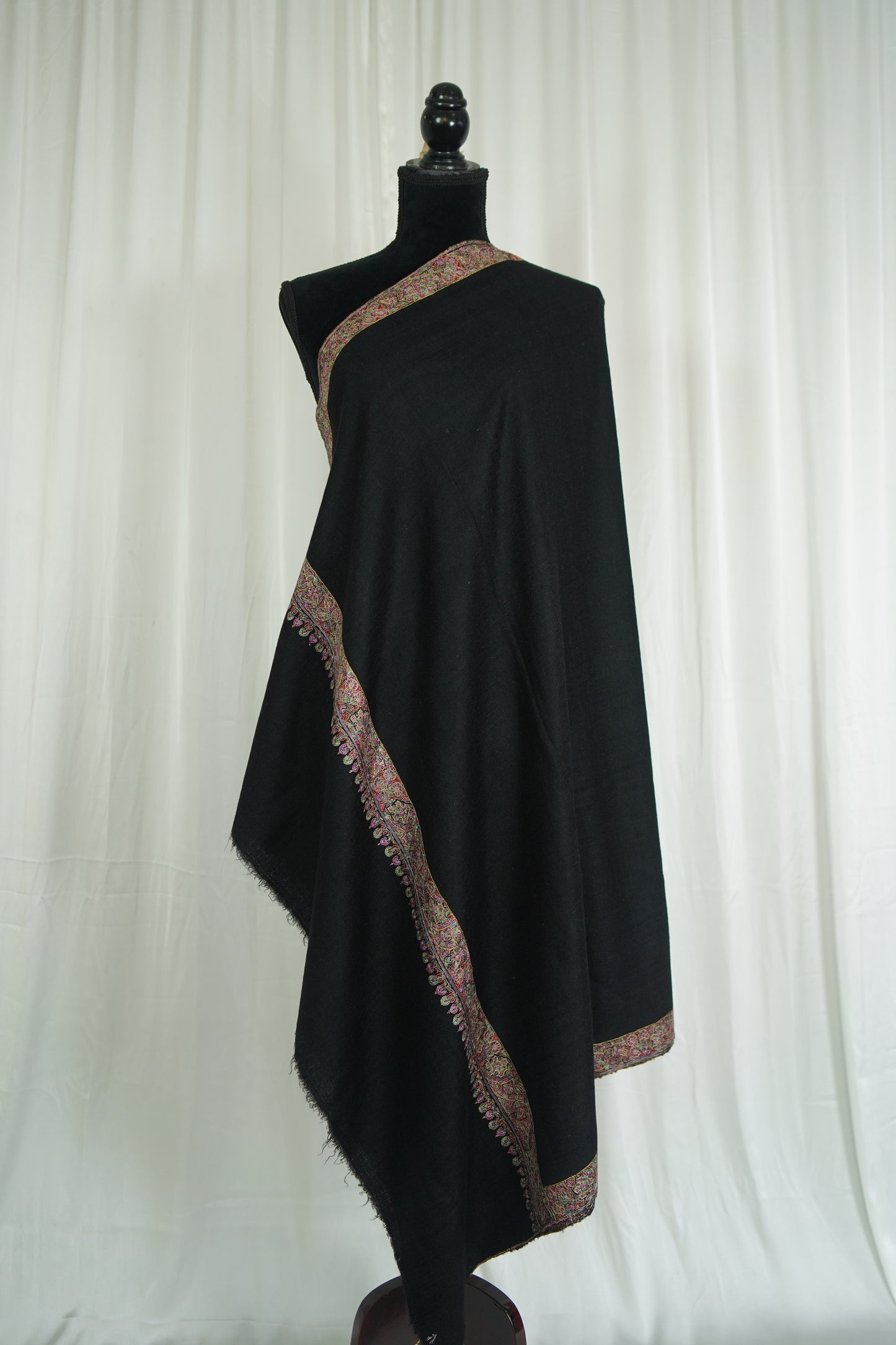 black GI hand spun embroidery pashmina shawl 9576