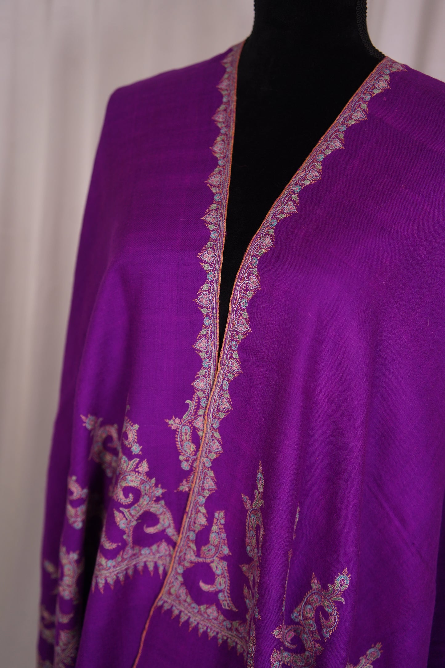Lollipop violet GI hand spun embroidery pashmina shawl 9577