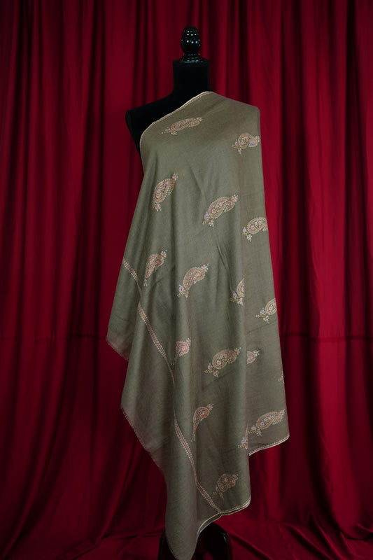 natural butis silk embroidery pashmina shawl 9589