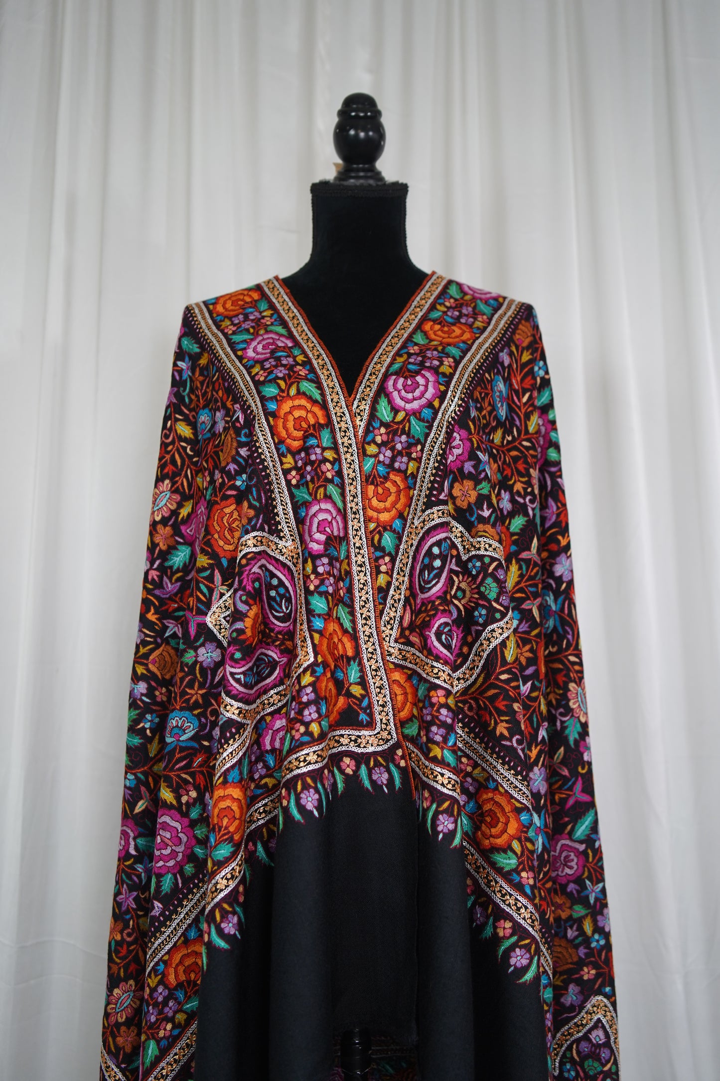 black GI jamma embroidery pashmina shawl 9597
