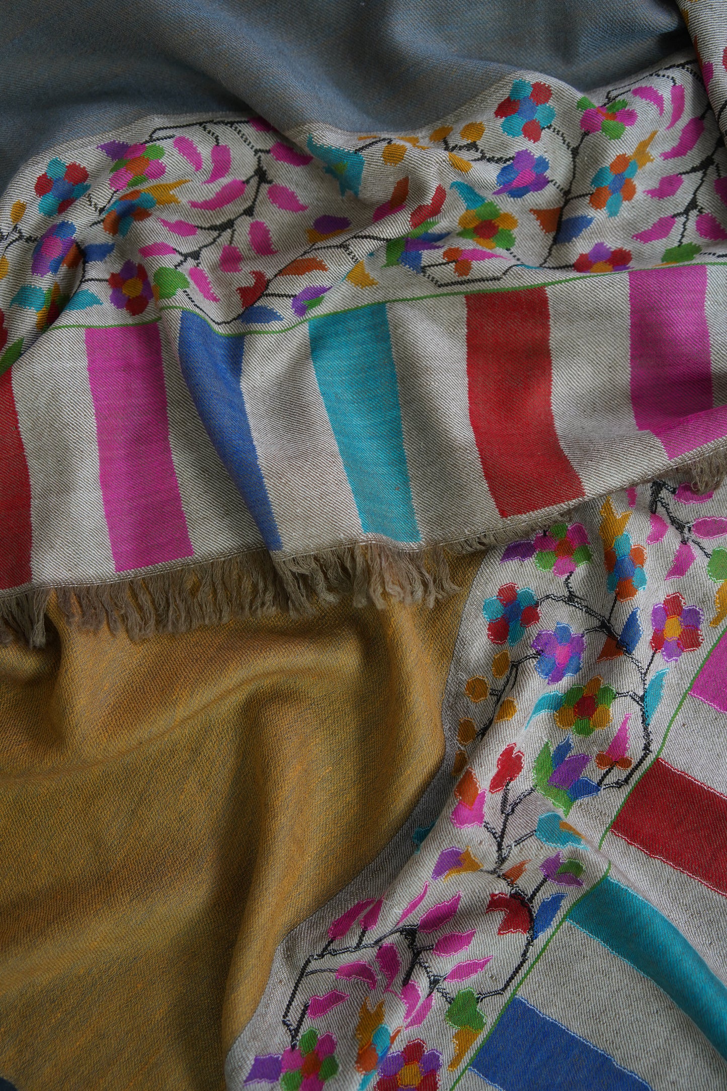 dolphin grey and yellow reversible kani palla shawl 9600