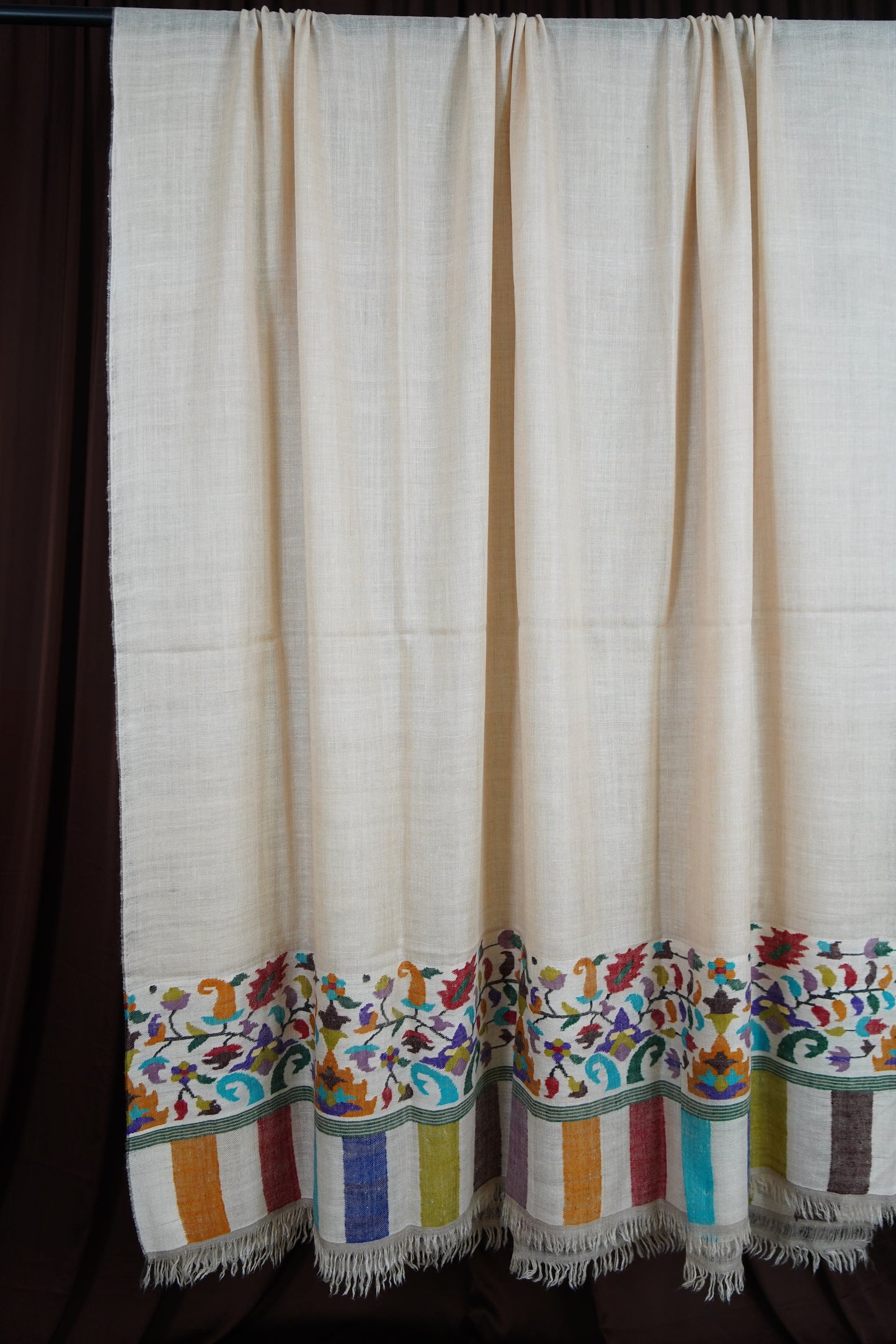 Creamy white XL GI kani palla shawl 9612