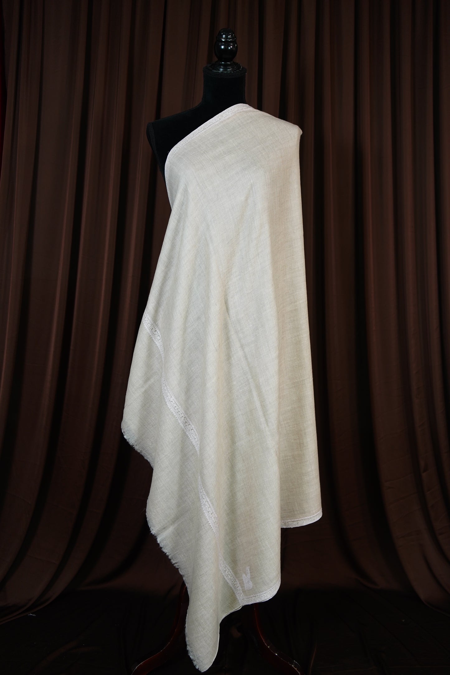 white GI embroidery pashmina shawl 9624