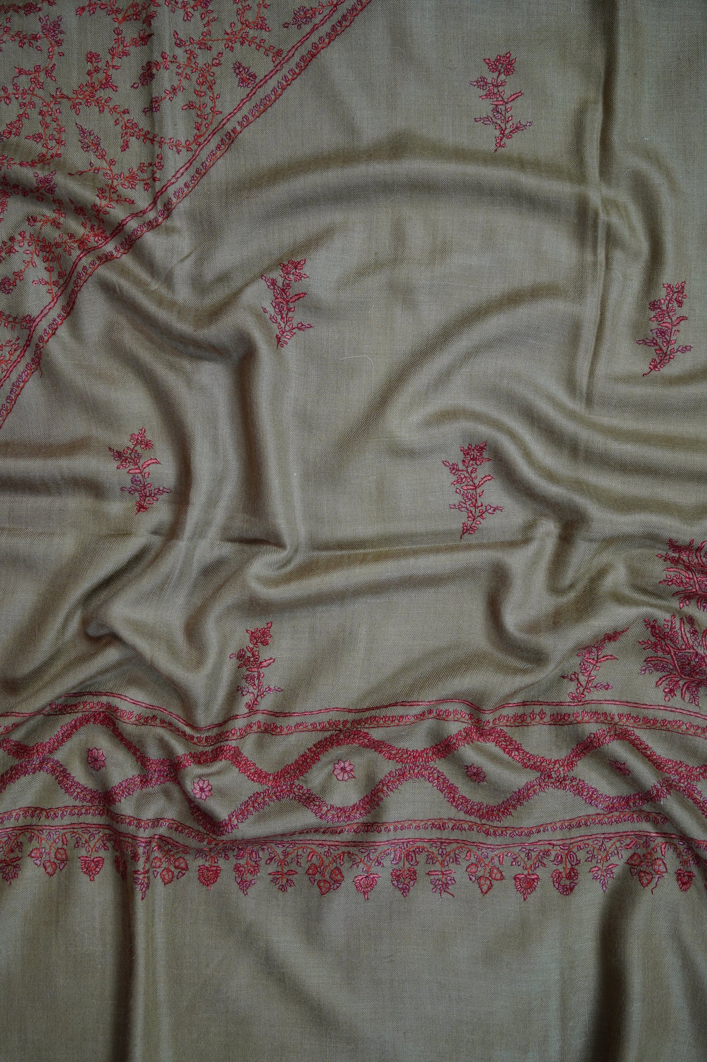 flaxen butis GI embroidery pashmina shawl 9635