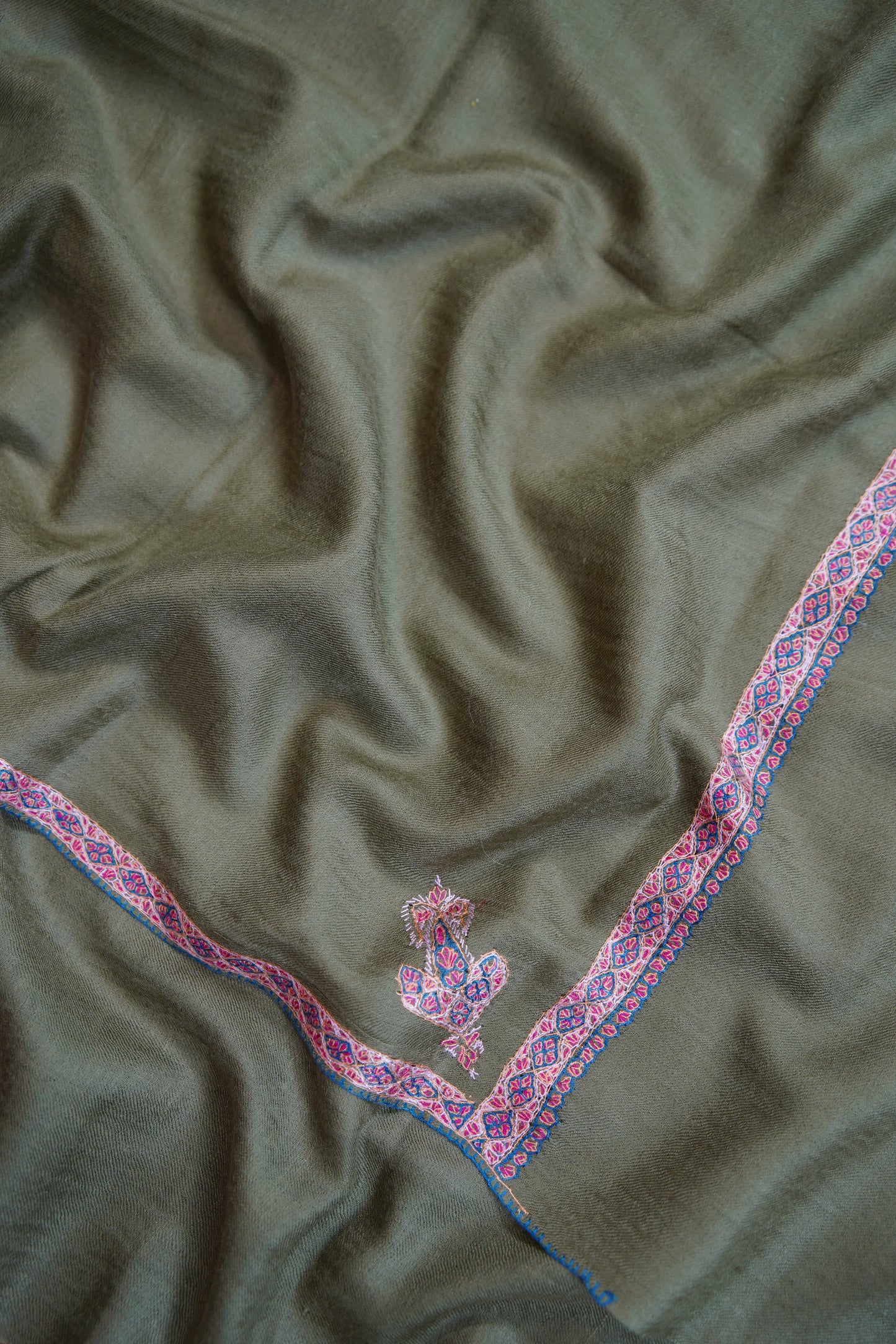 natural GI embroidery pashmina shawl 9641