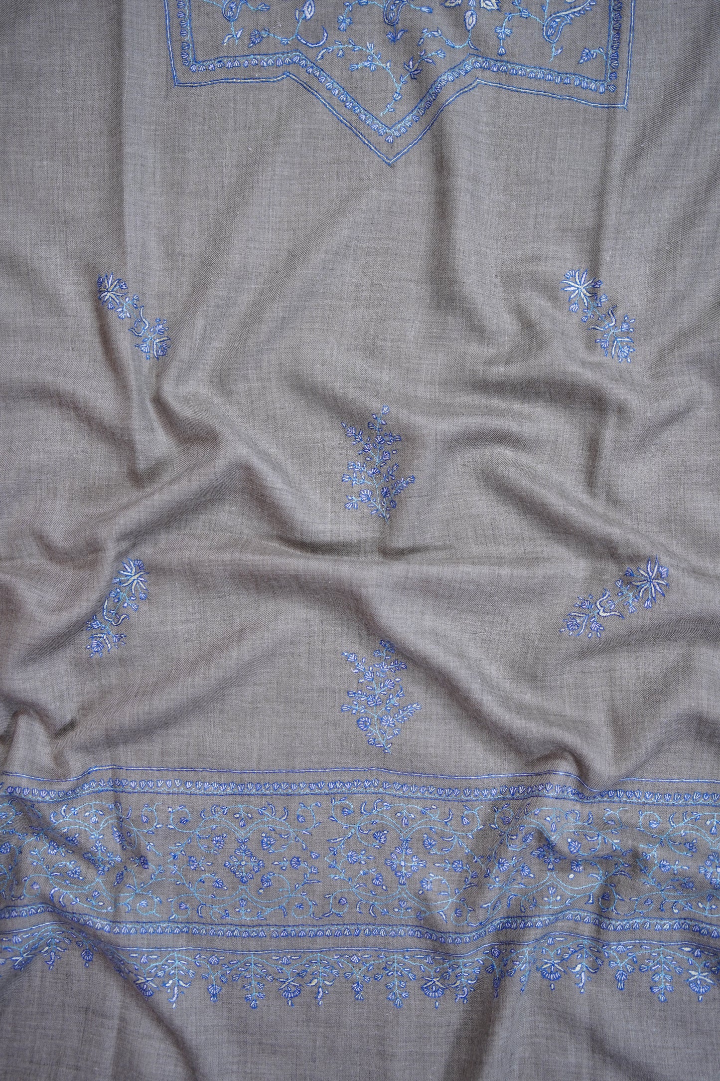 light natural GI butis embroidery pashmina shawl 9642