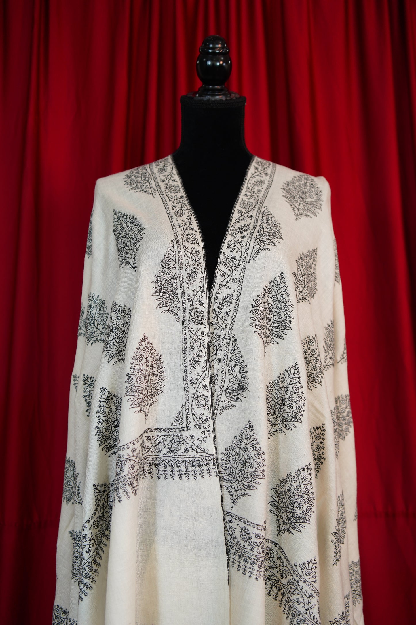 pure white butis GI embroidery pashmina shawl 9652