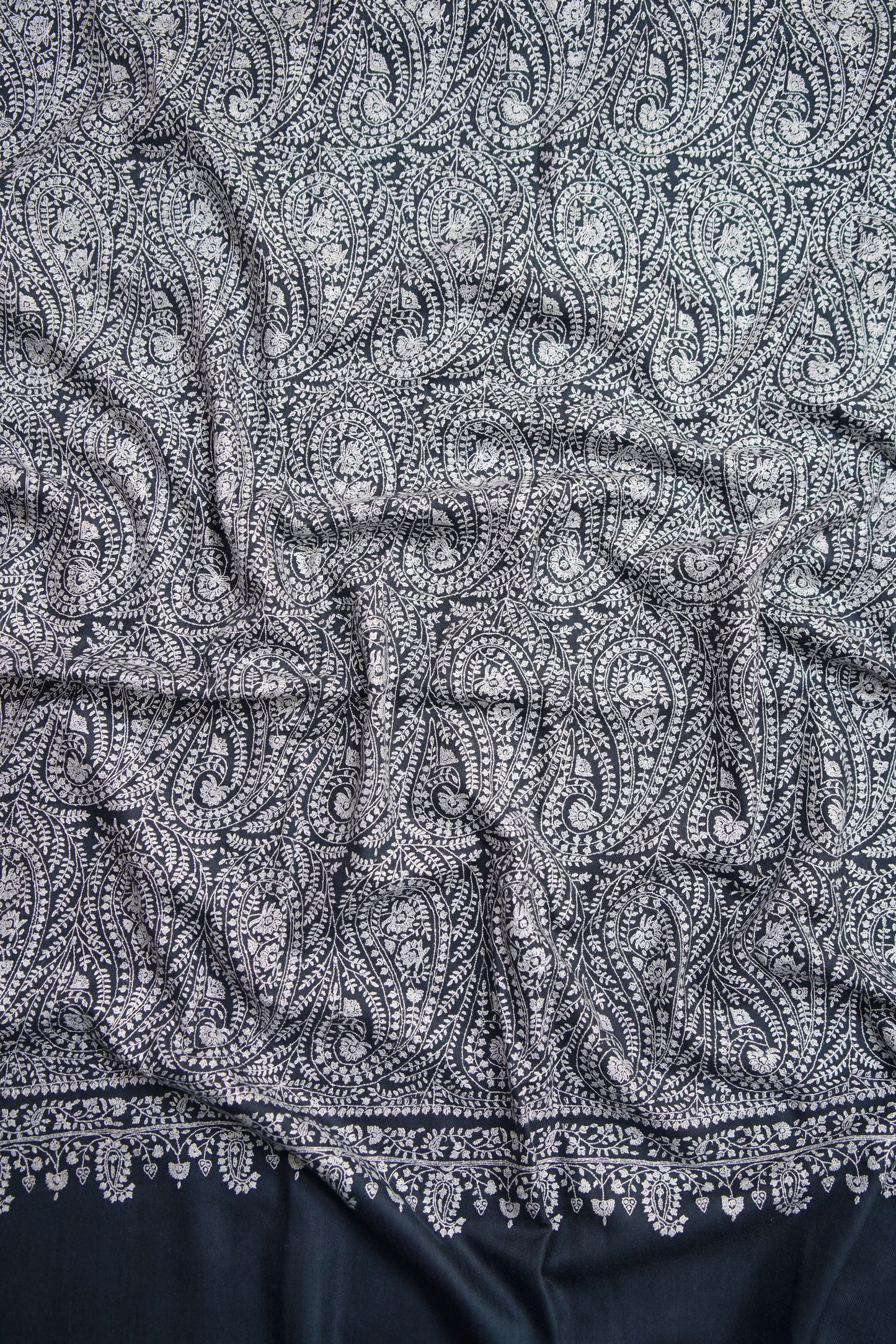 anchor gray GI jamma embroidery pashmina shawl 9659