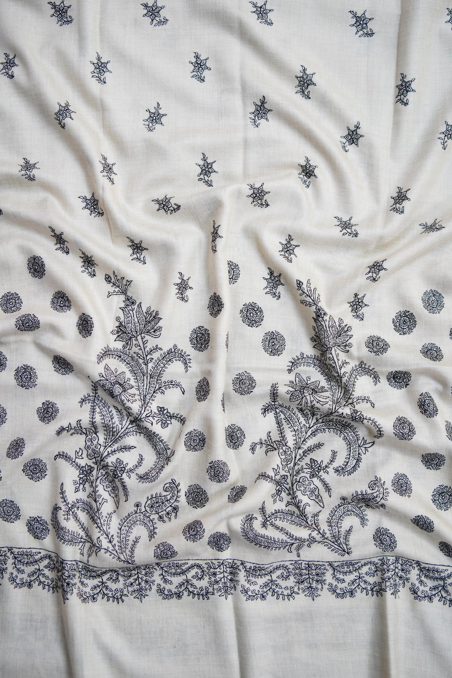 pure white GI butis embroidery pashmina shawl 9662