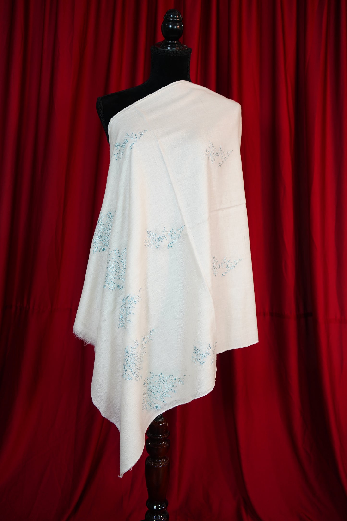 white butis GI embroidery pashmina stole 9680