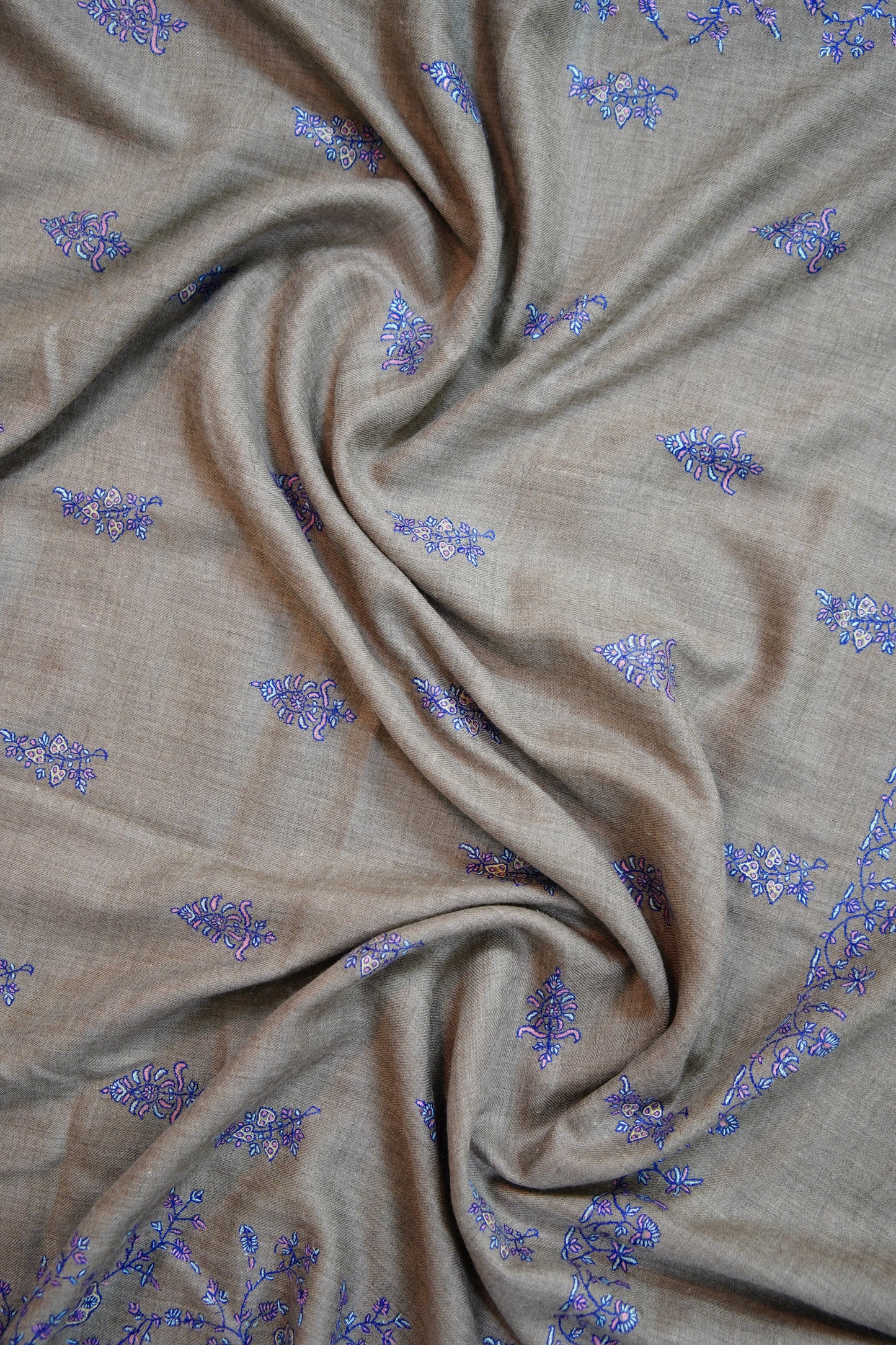 natural butis GI embroidery pashmina shawl 9693