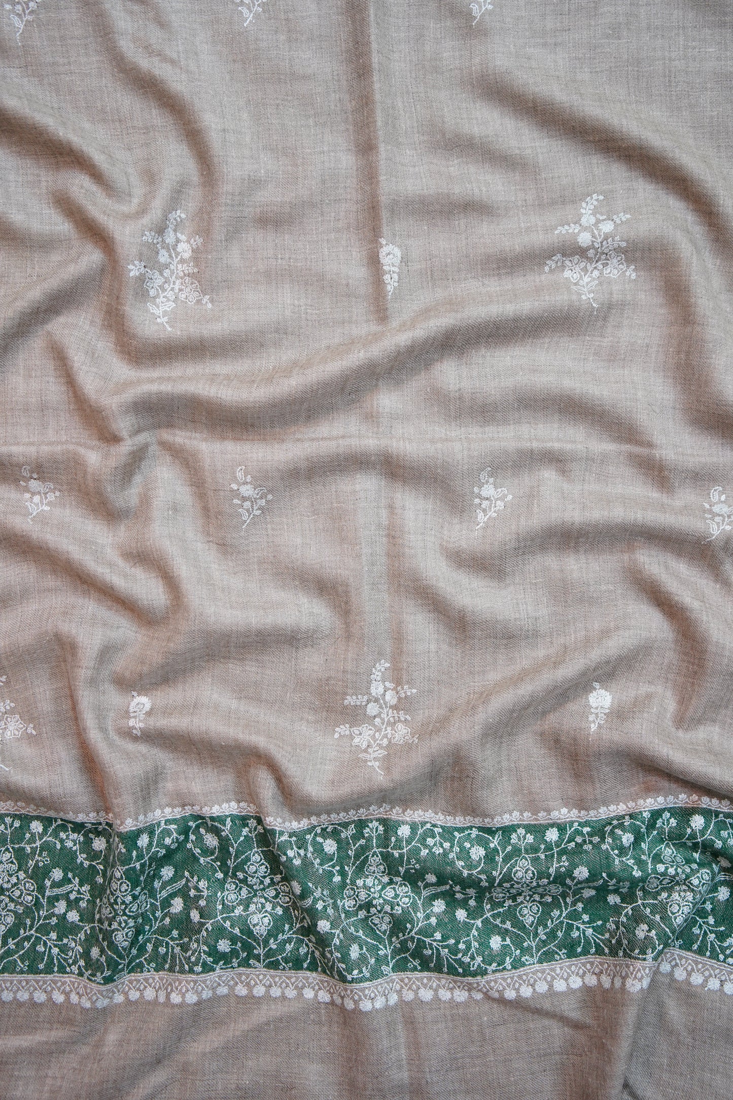 light natural GI butis embroidery pashmina stole 9694