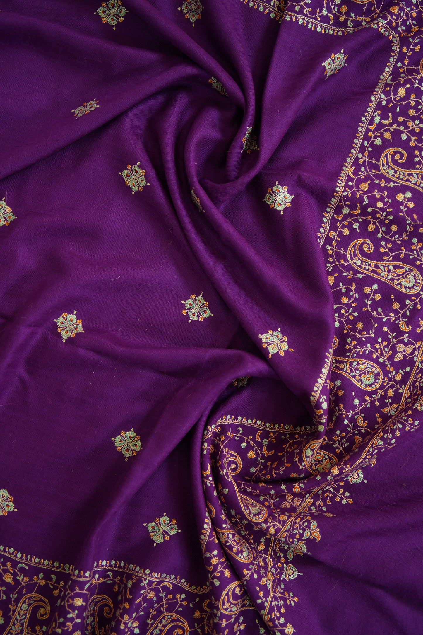 damson butis GI embroidery pashmina shawl 9712