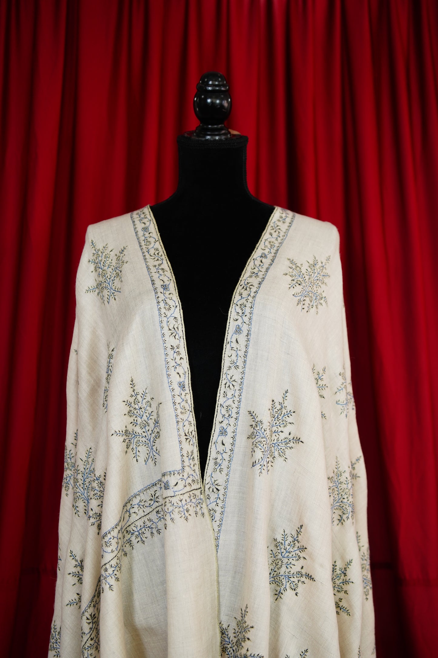 pure white butis GI embroidery pashmina shawl 9718