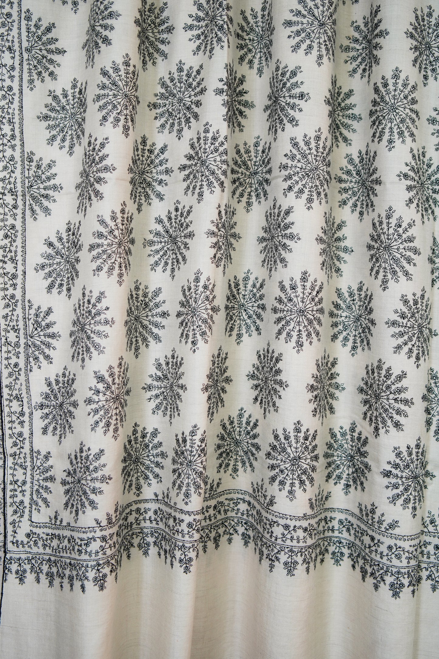 pure white butis XL GI jamma embroidery pashmina shawl 9742