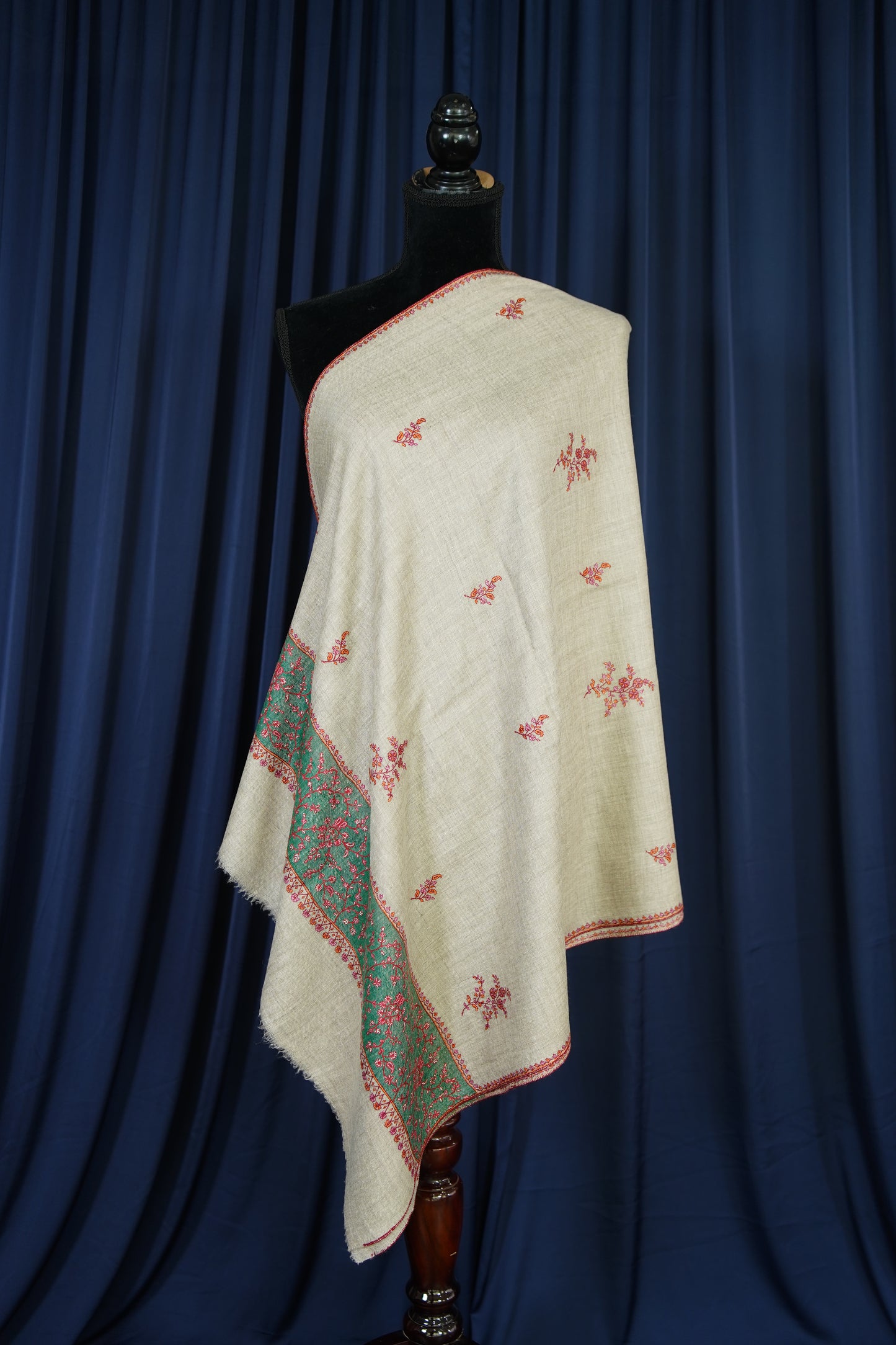 natural butis GI embroidery pashmina stole 9758