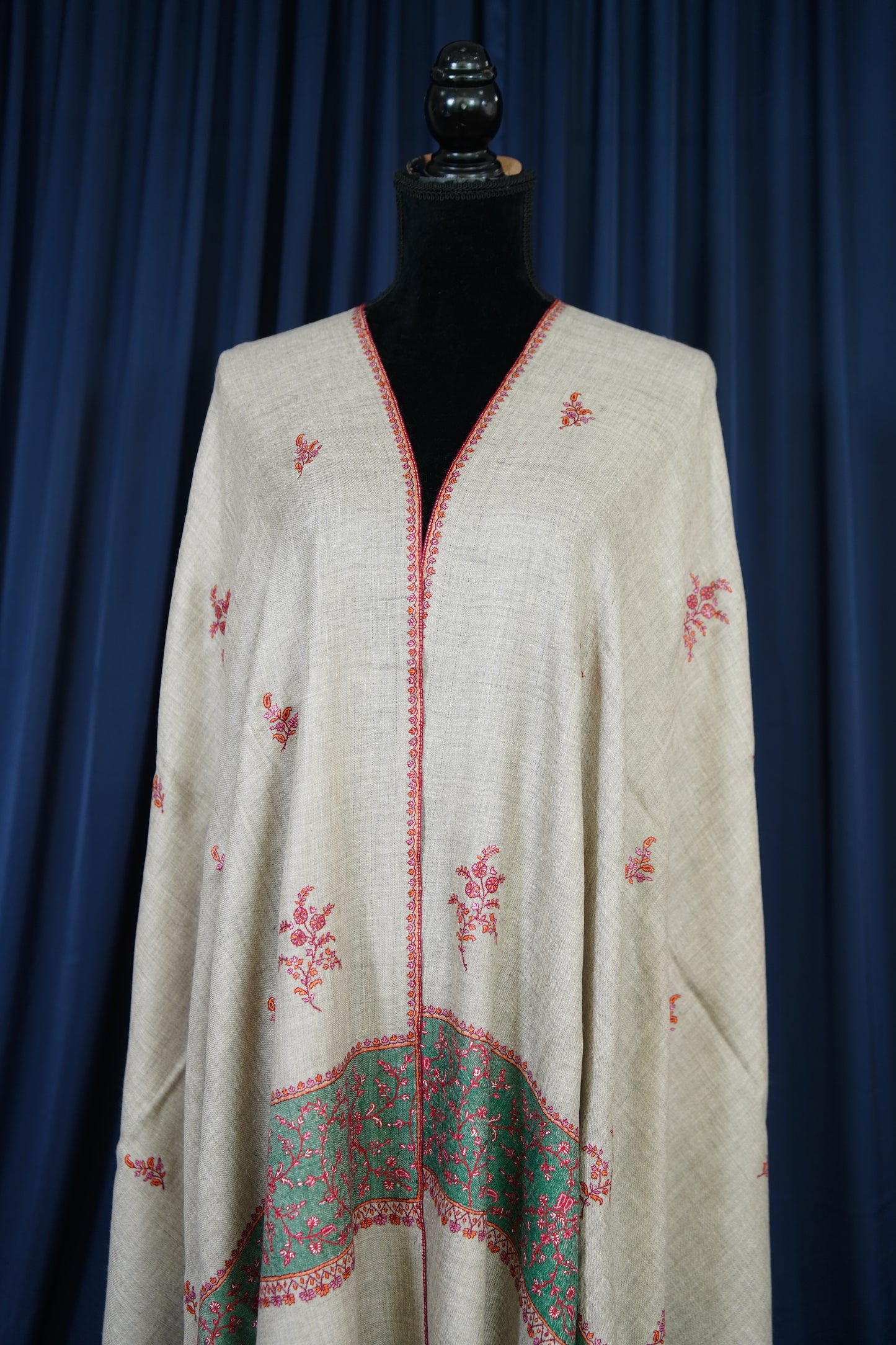 natural butis GI embroidery pashmina stole 9758