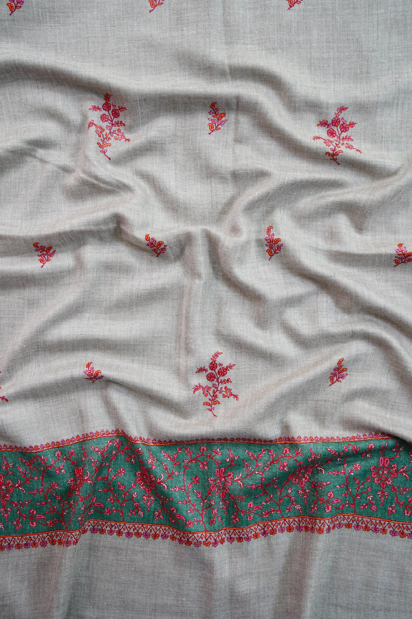 natural butis GI embroidery pashmina stole 9758