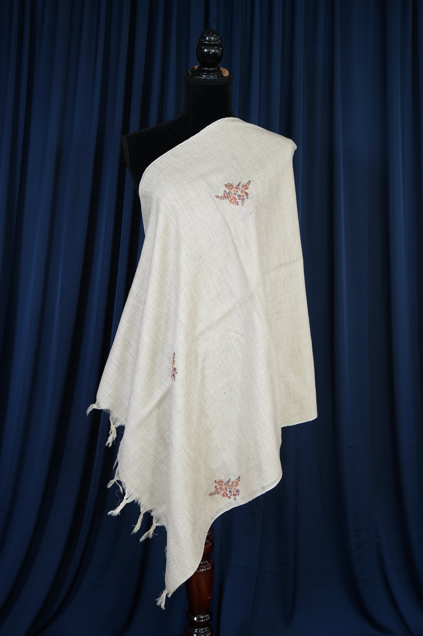 off-white butis GI embroidery pashmina stole 9760