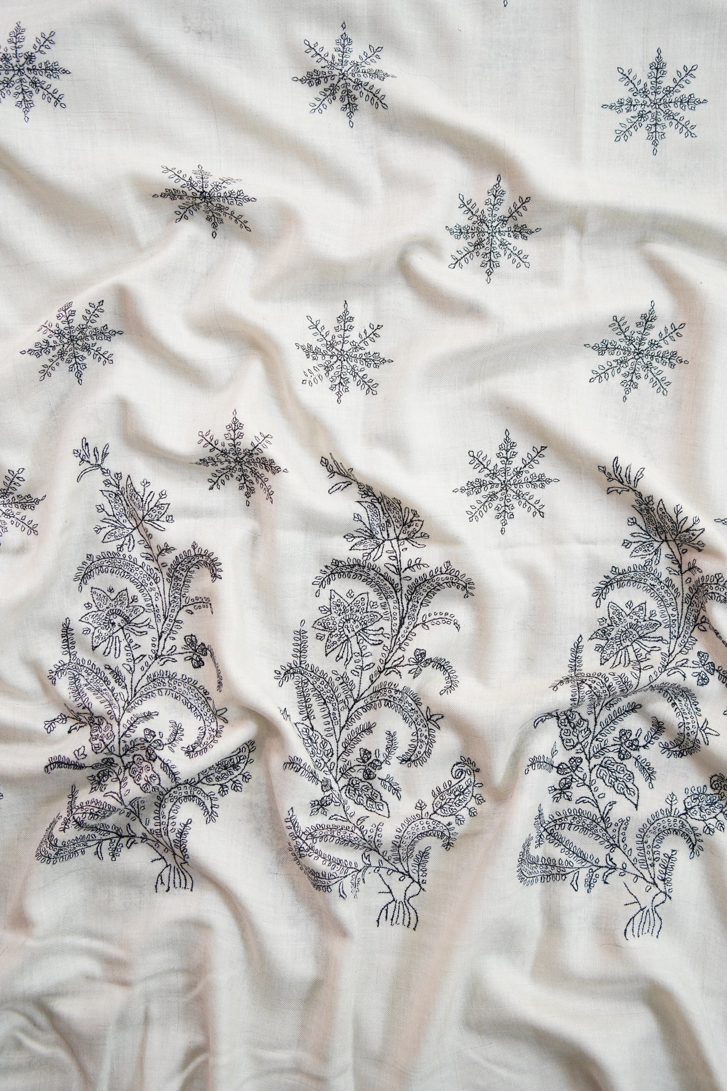 pure white GI butis embroidery pashmina shawl 9761